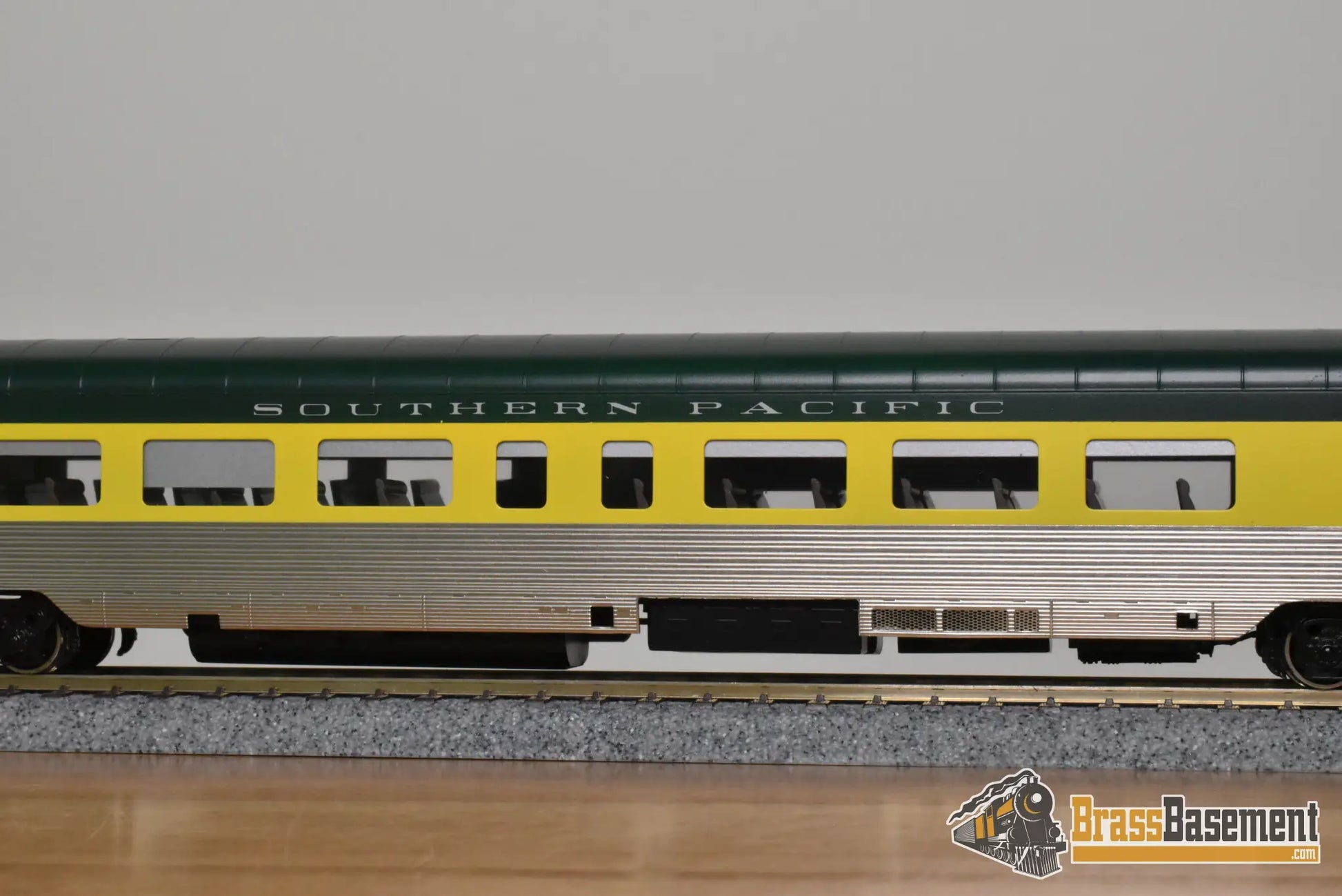 HO Brass - Palace Car Co. Southern Pacific SP #2218 C&NW Paint Chair Car - Boyd Reyes P/P - Passenger