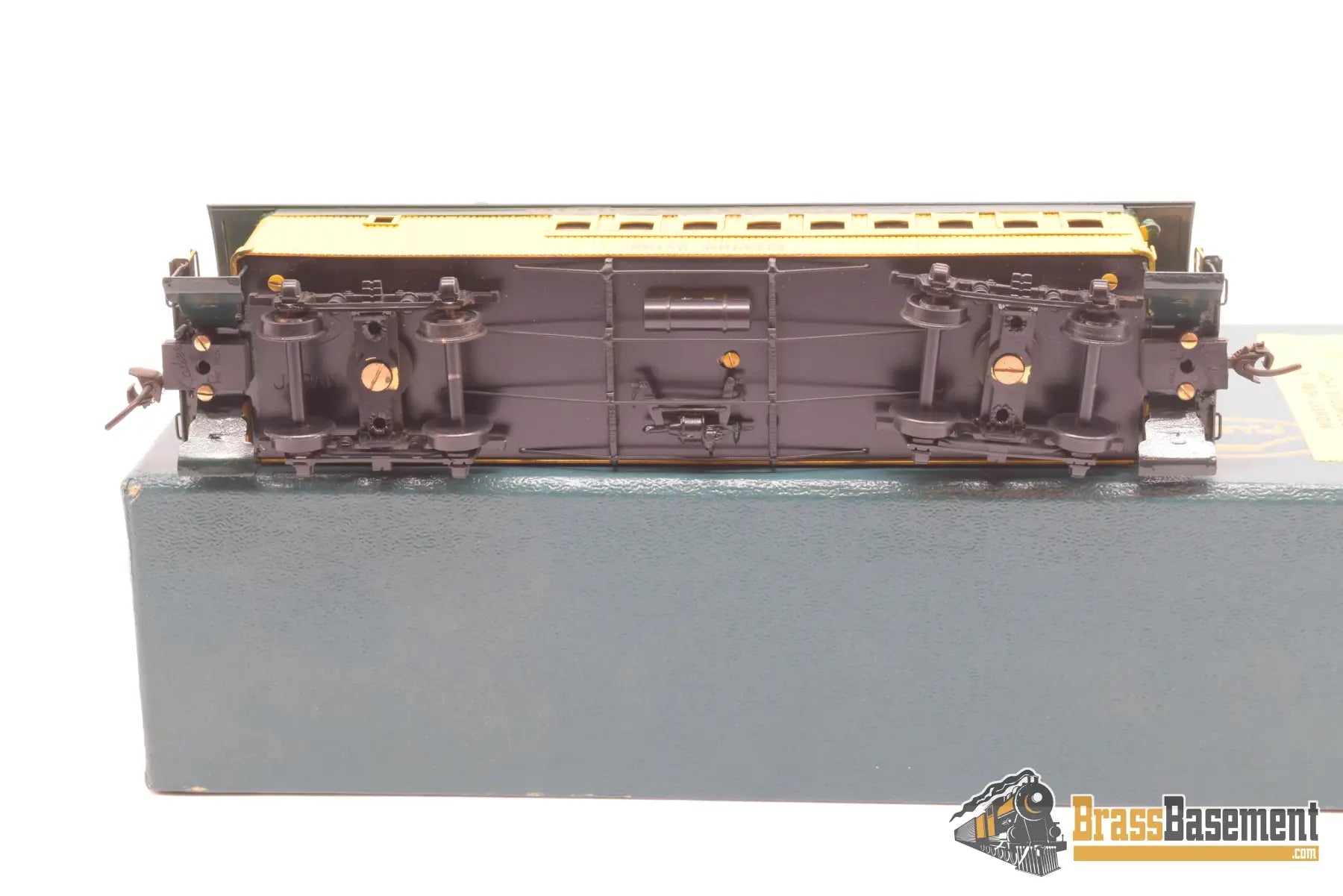 Ho Brass - Pfm Club Car “Julia Bulette” Business Painted Passenger