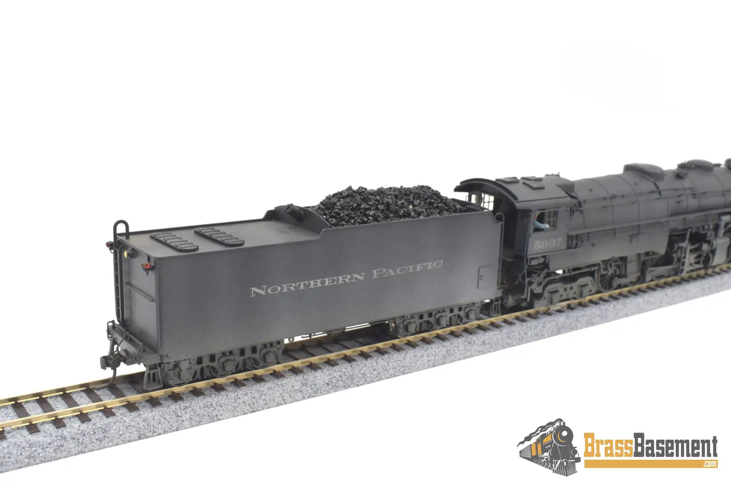Ho Brass - Pfm Fujiyama Northern Pacific Np 2 - 8 - 8 - 4 Z - 5 ’Yellowstone’ Custom Paint Steam