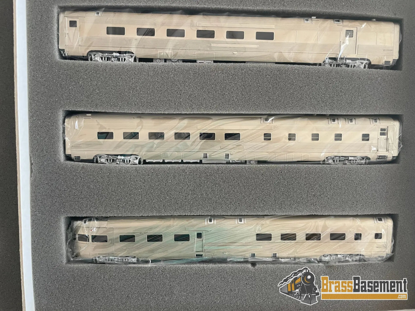 Ho Brass - Psc 15332 Nyc New York Central Empire State Express 4 - 6 - 4 Locomotive And Six Cars