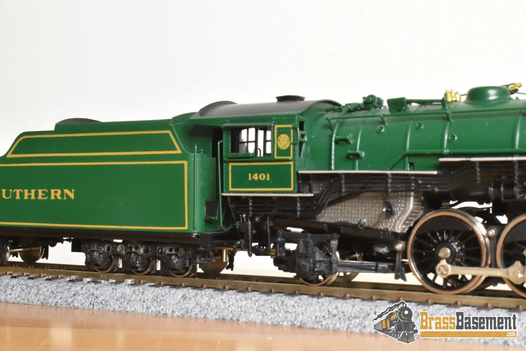 HO Brass - PSC 16800-1 Southern Railway 4-6-2 PS4 #1401 Smithsonian Version - F/P