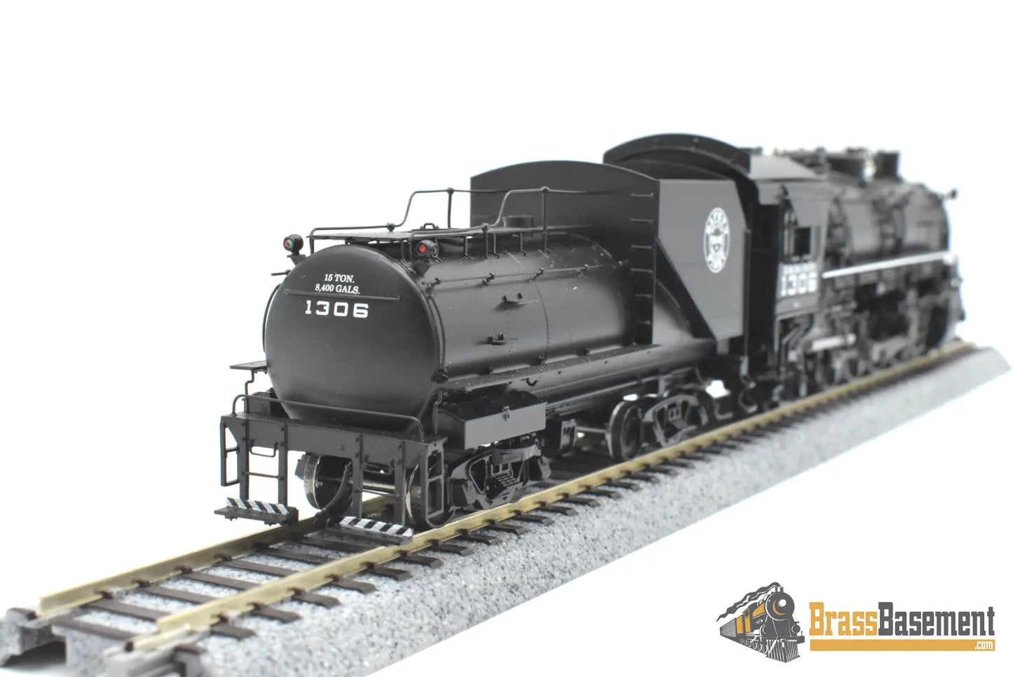 HO Brass - PSC 17042-1 DM&IR 2-8-2 Black Boiler #1306 Coffin FWH - RARE Steam