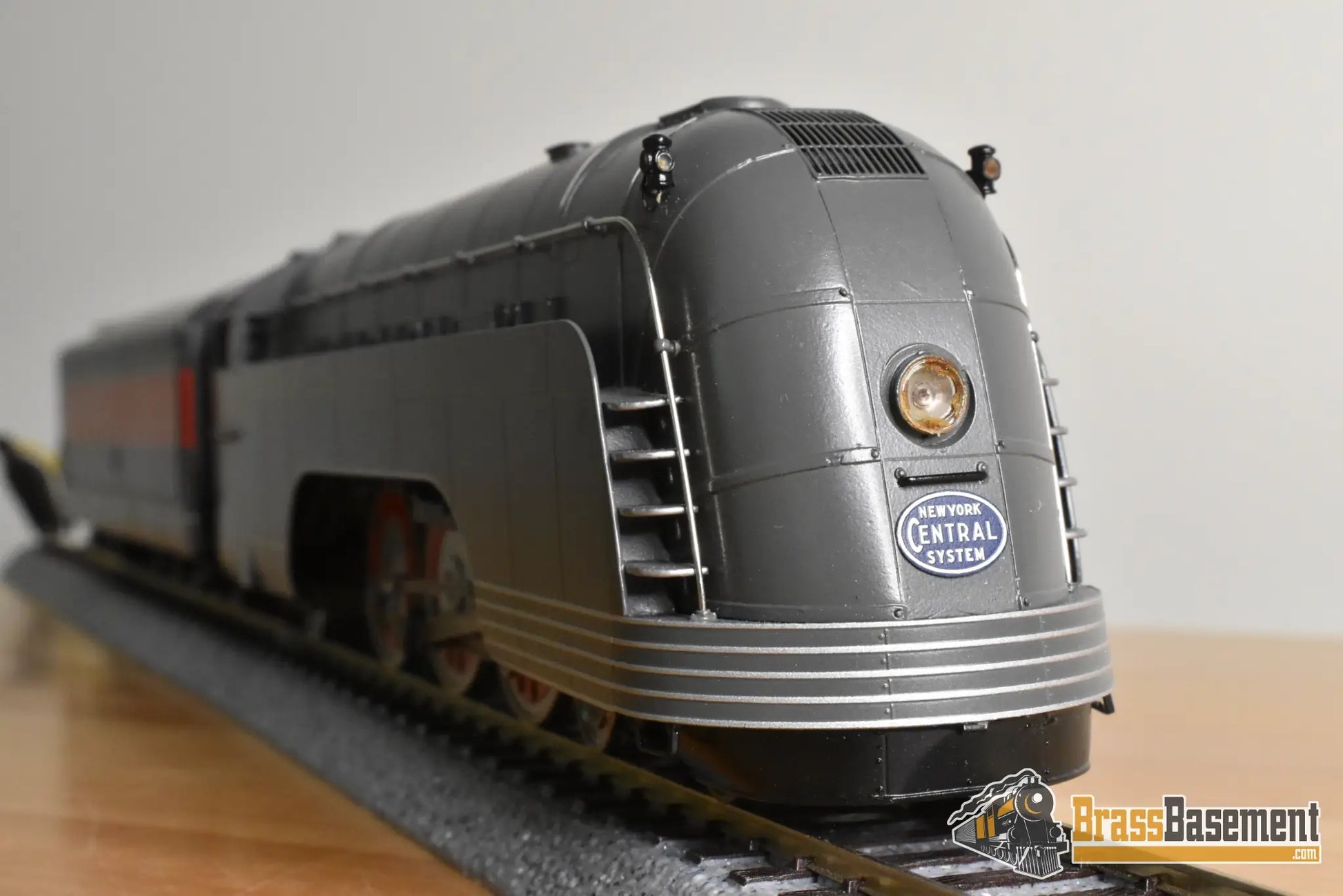 HO Brass - PSC 17308-2 NYC Streamlined ’James Whitcomb Riley’ 4-6-2 #4917 - Red Stripe RARE - Steam