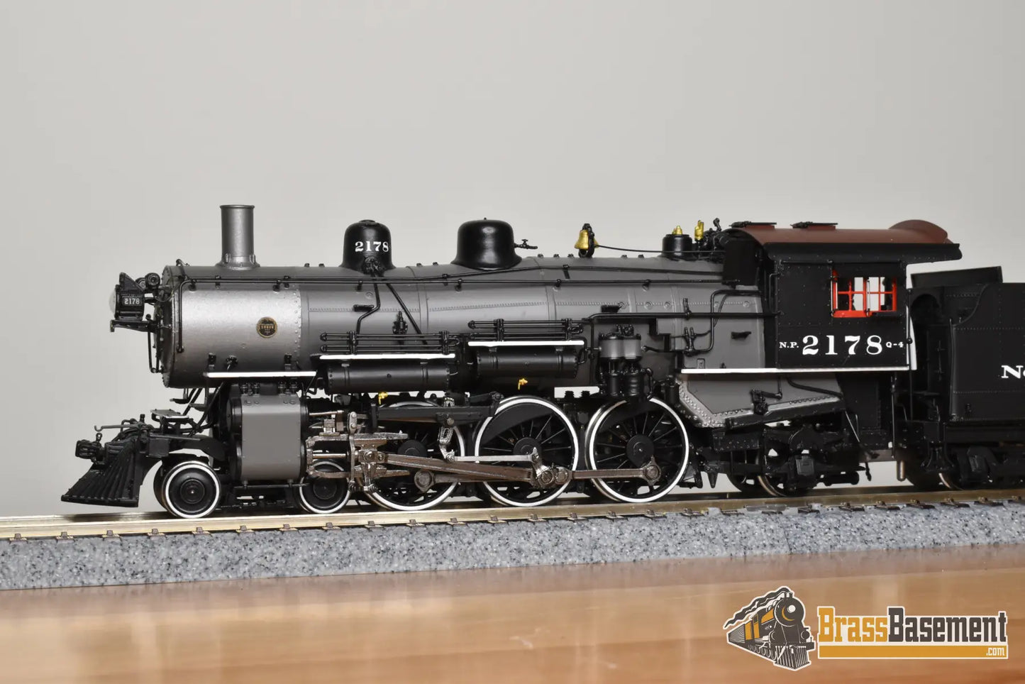 HO Brass - PSC 18018-2 Northern Pacific 4-6-2 Q-4 Pacific #2178 Gray Boiler - F/P Boo-Rim #4/10 Steam