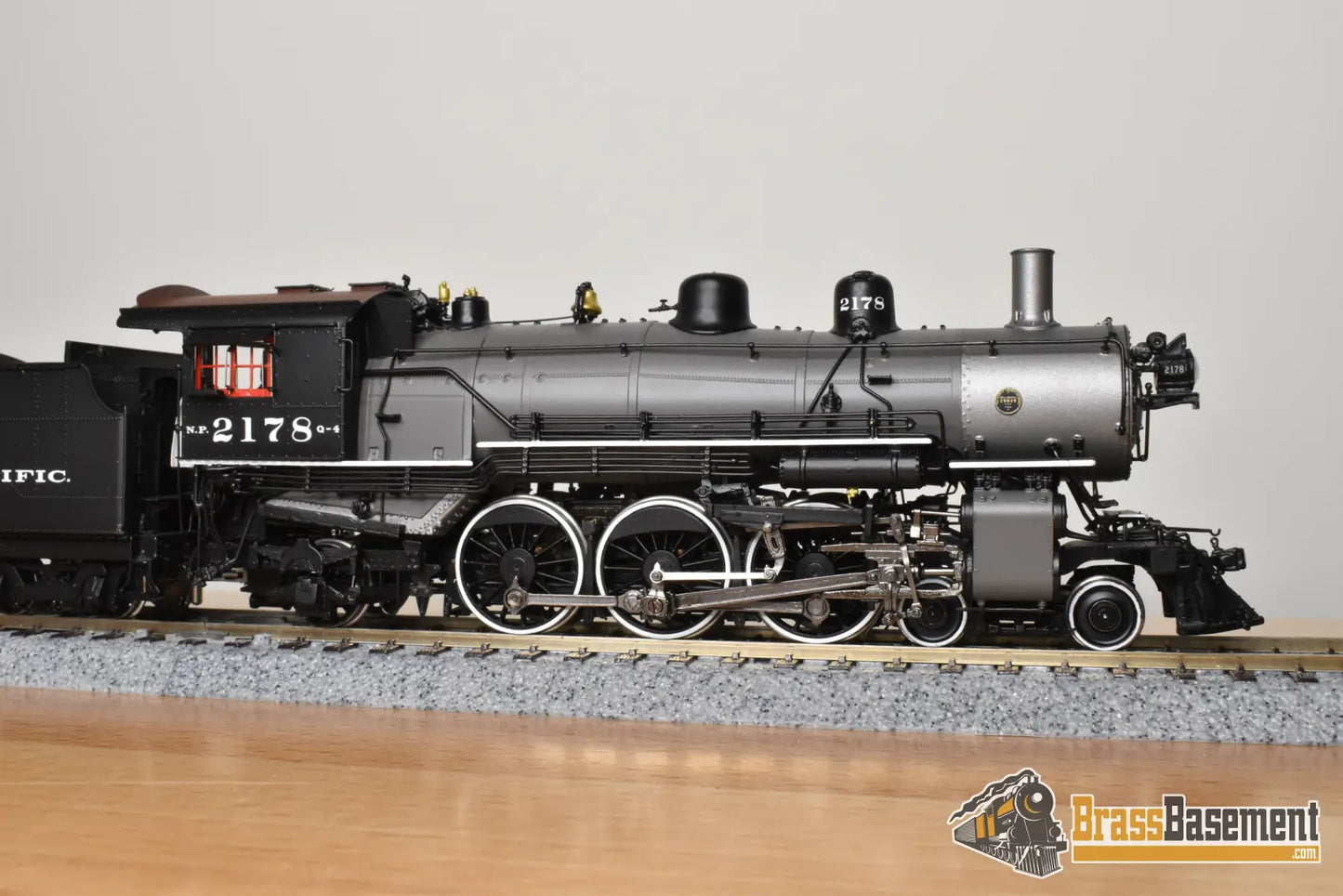 HO Brass - PSC 18018-2 Northern Pacific 4-6-2 Q-4 Pacific #2178 Gray Boiler - F/P Boo-Rim #4/10 Steam