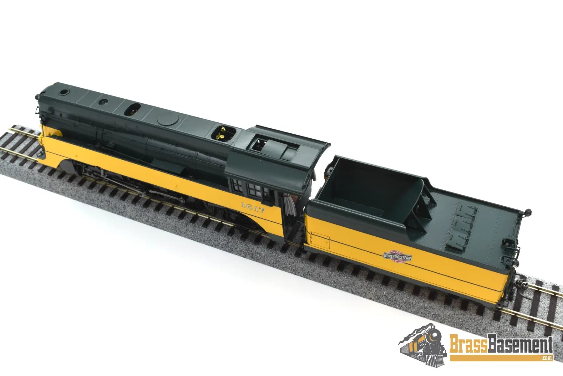 Ho Brass - Psc 18234.3 Chicago & Northwestern Es ’Yellow Belly’ 4 - 6 - 2 #1617 Mint! Steam