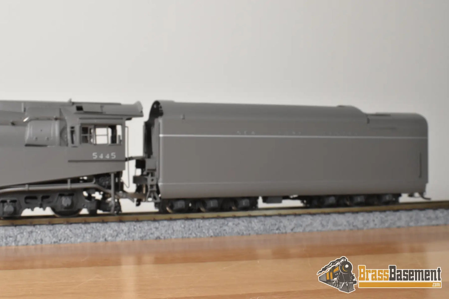 HO Brass - PSC 18250.2 NYC 1940s Era Streamlined Dreyfuss Hudson #5445 ’The Mercury’ - SAMPLE FP Boo-Rim