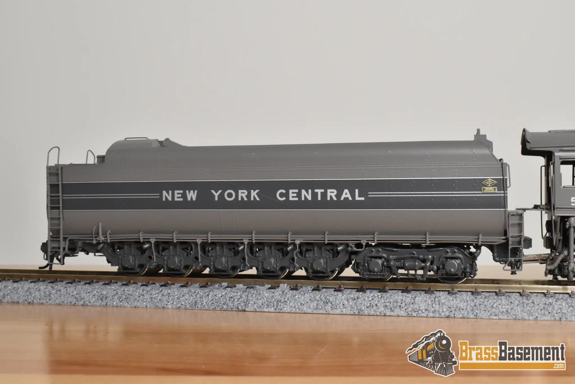 HO Brass - PSC 18256.1 NYC 1945 Era Streamlined Dreyfuss Hudson J3a 4-6-4 #5447 PT-4 Centipede Tender - #4/16 FP