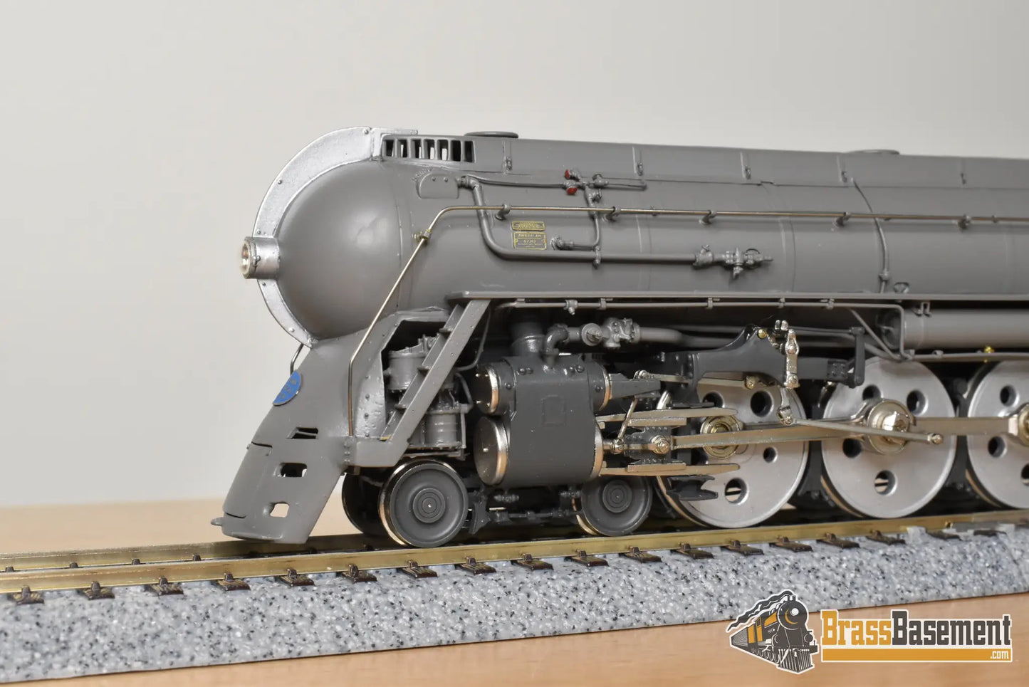 HO Brass - PSC 18256.1 NYC 1945 Era Streamlined Dreyfuss Hudson J3a 4-6-4 #5447 PT-4 Centipede Tender - #4/16 FP