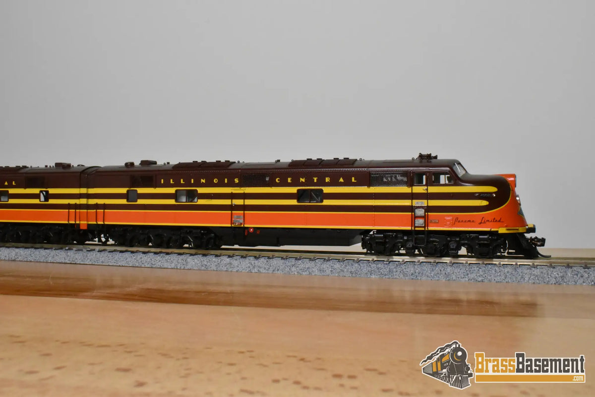 HO Brass - Railway Classics ICE6AA2PL Illinois Central E6A-A ’Panama Limited’ 1940+ - MINT - Diesel