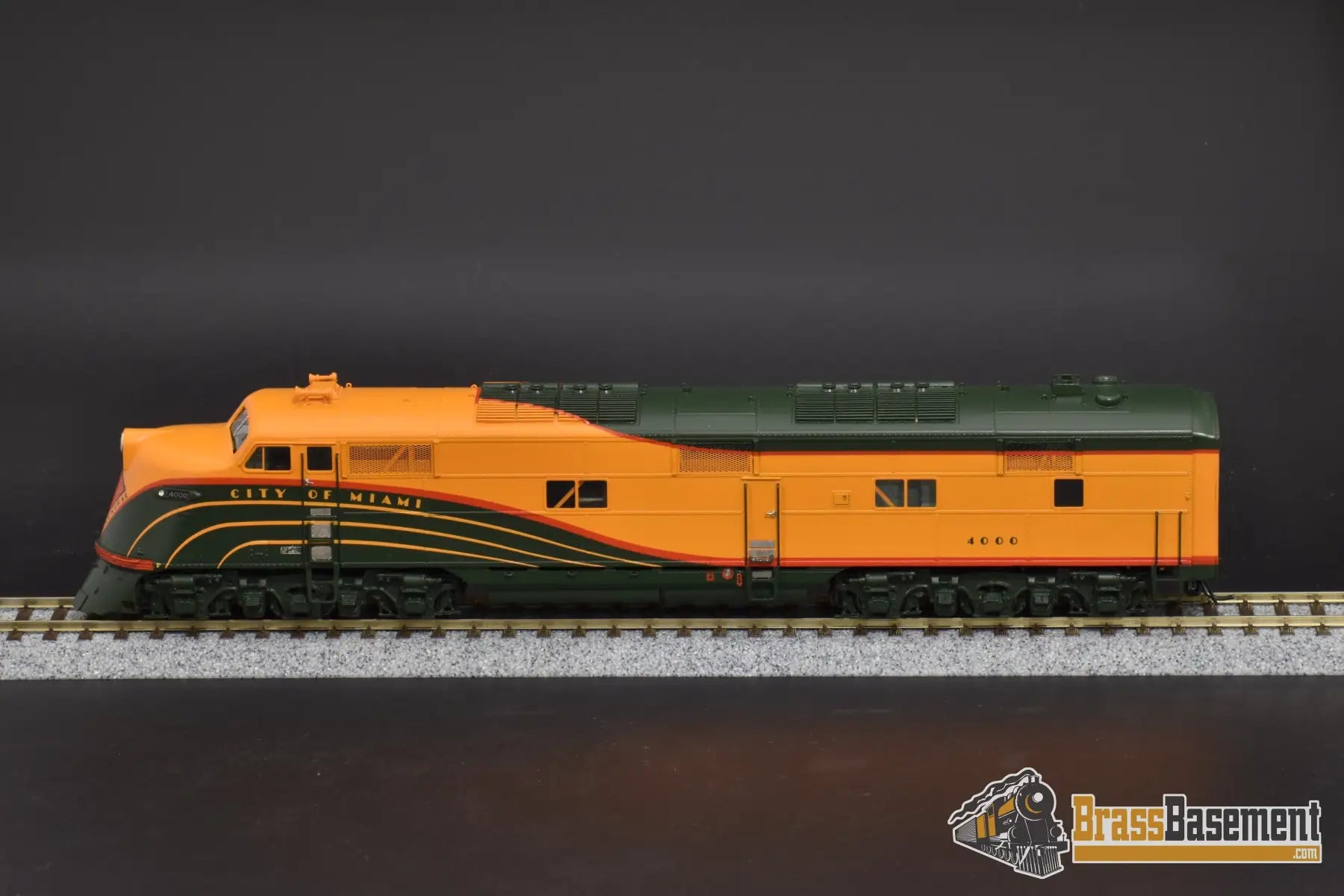 Ho Brass - Railway Classics Rwc Ice6A40 Illinois Central E6A “City Of Miami” Wave Scheme Mint Diesel