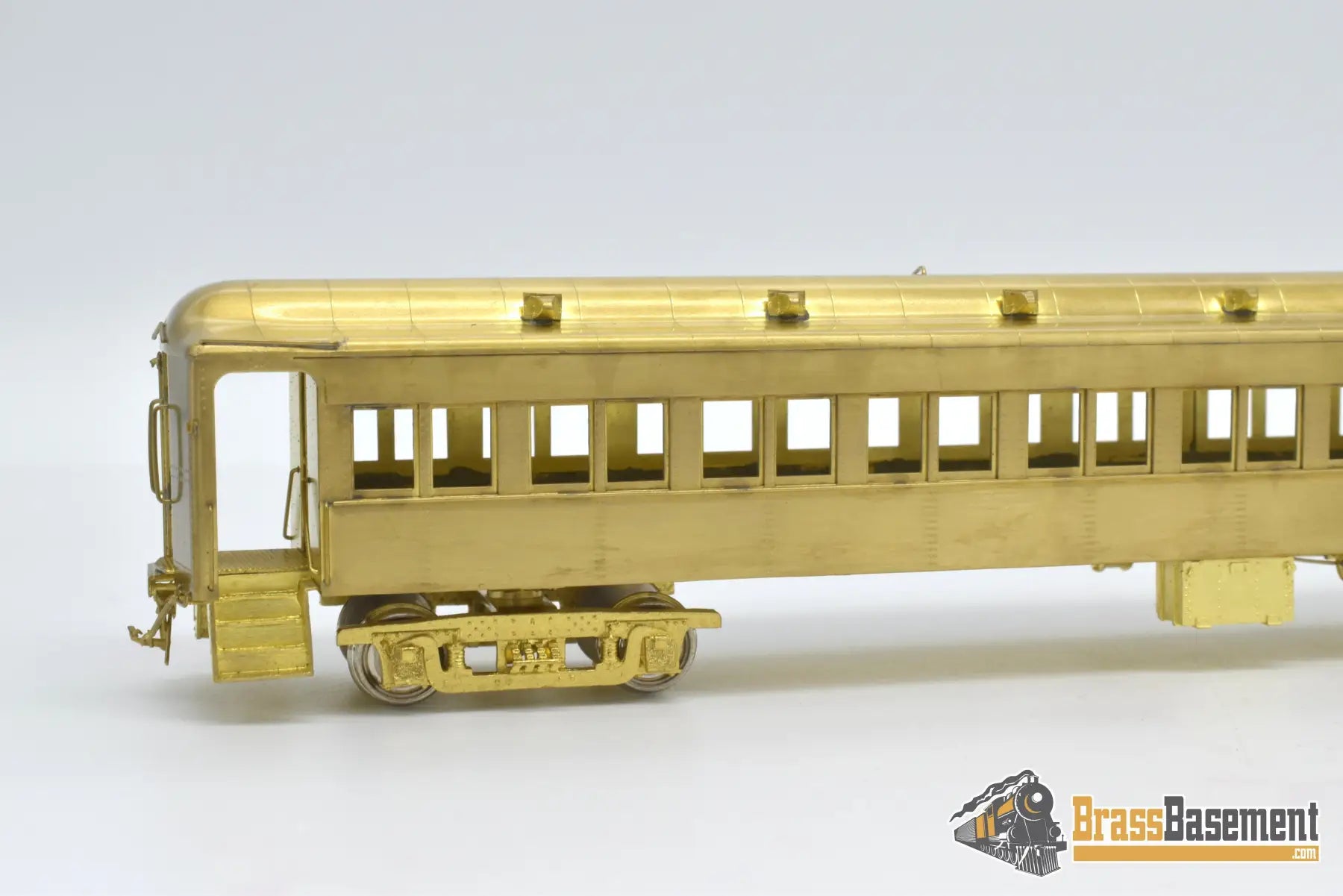Ho Brass - Railworks R - 110M Erie Railroad Stillwell 12 Paired Window Suburban Coach Modernized