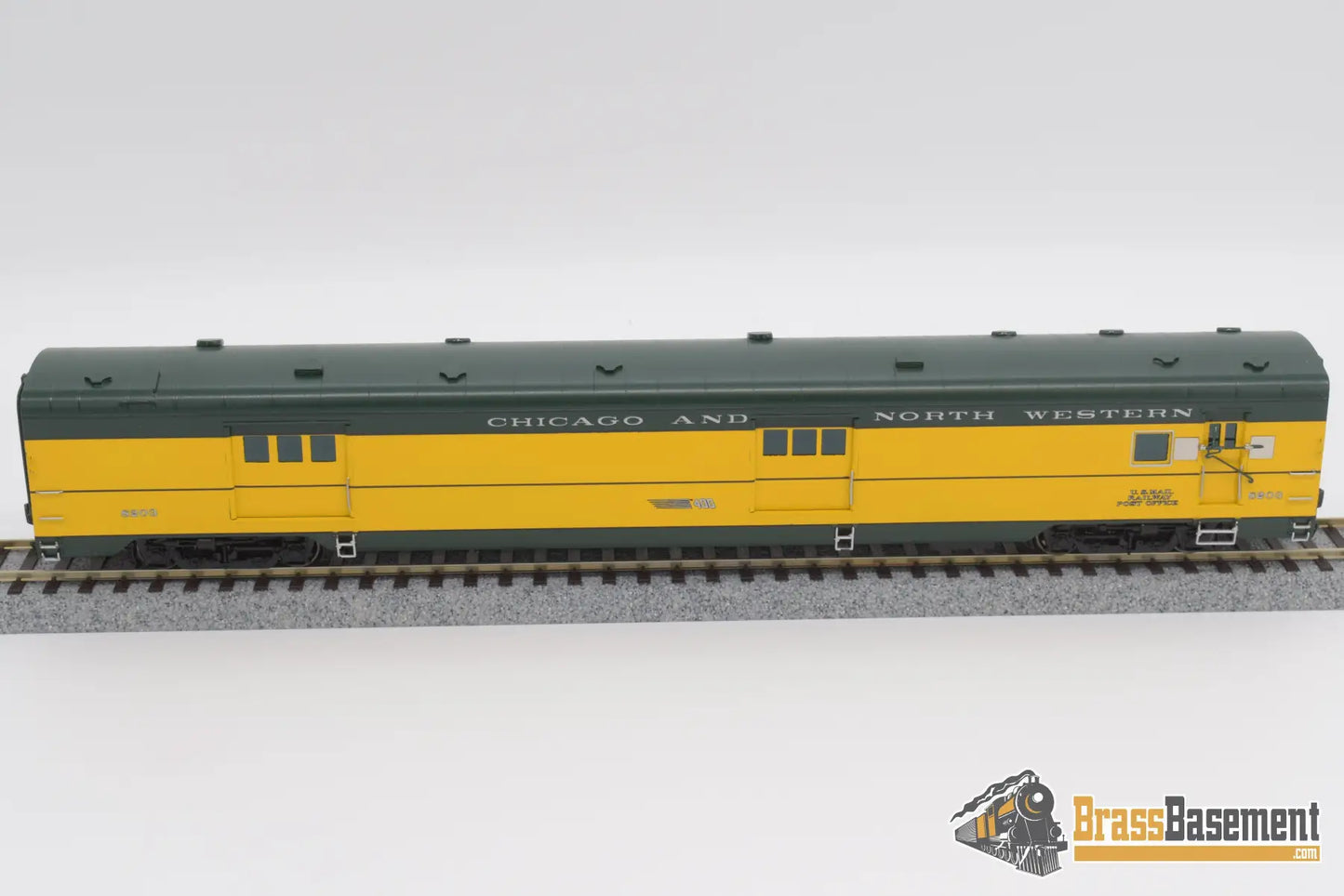 Ho Brass - Rwc Railway Classics Cnw12 Baggage 60’ Mail Rpo Factory Paint Passenger