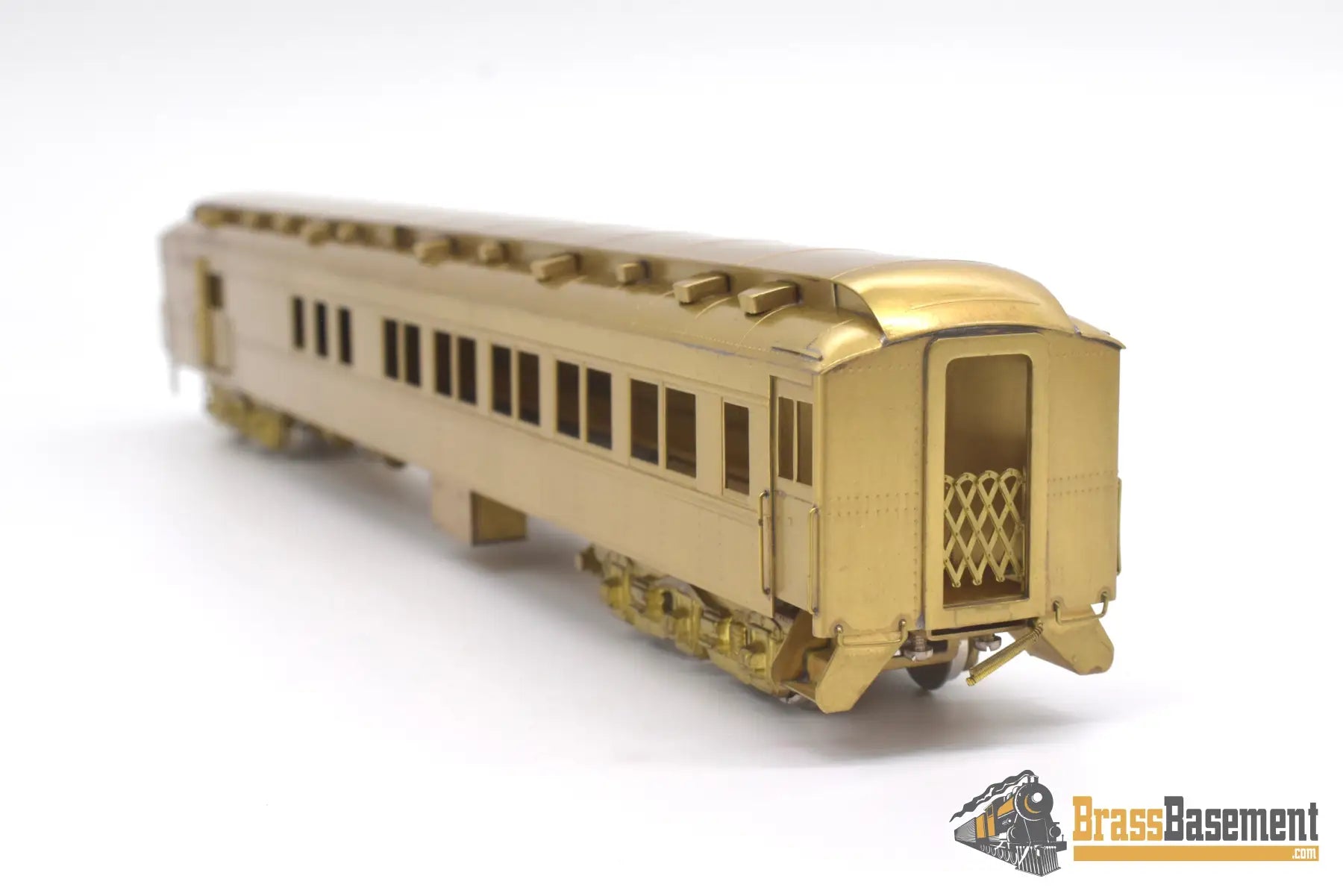 Ho Brass - Soho 2110 Pullman Baggage Club ’Eagle Bay’ Combine Unpainted 1979 Passenger
