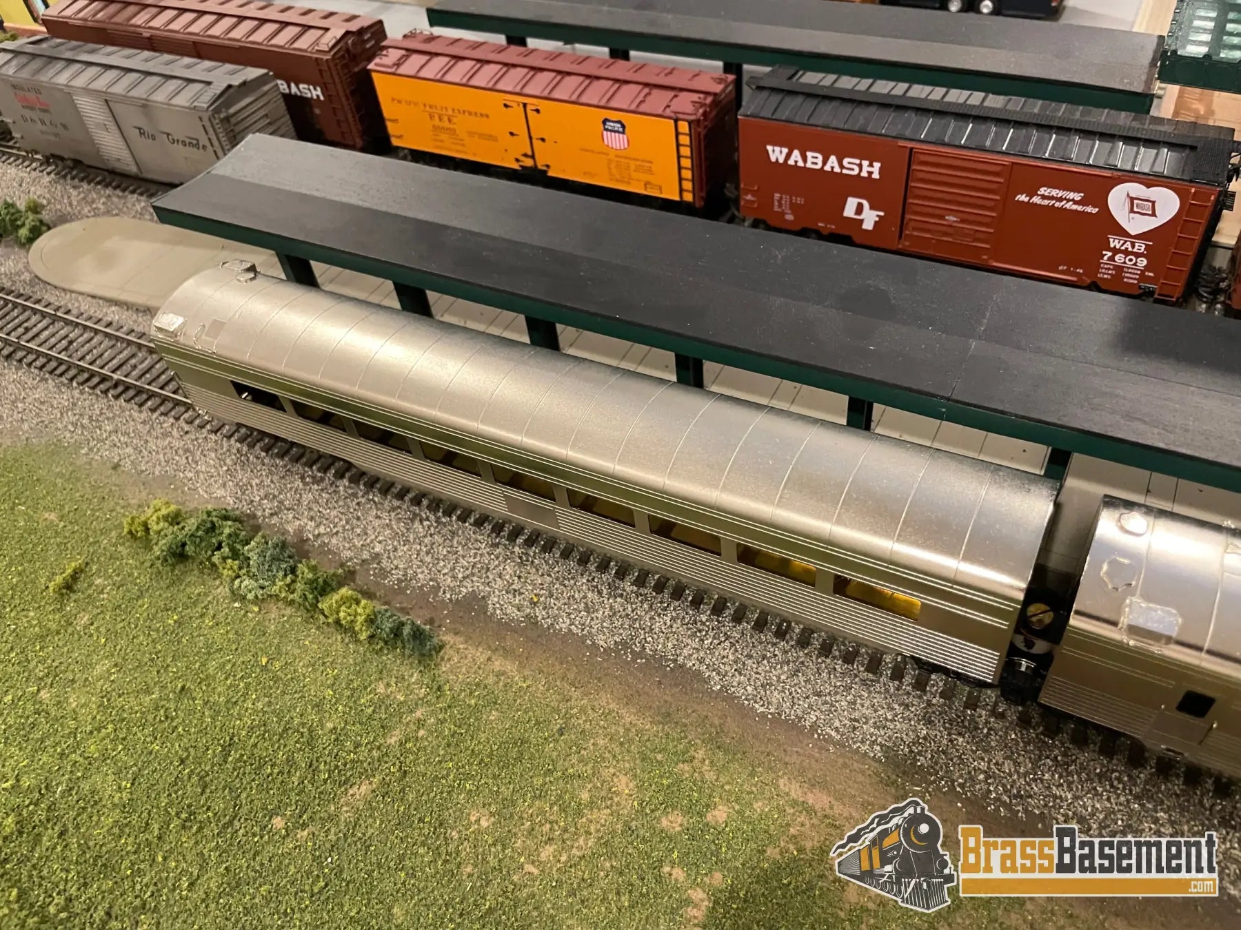Ho Brass - Soho Southern Pacific Three Unit Diner W/ Corrugated Siding Mint
