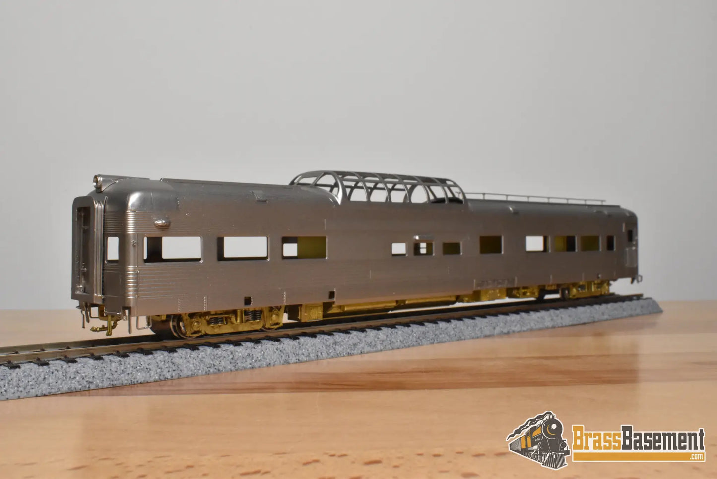 HO Brass - SSL Shoreham CBQ10 Denver Zephyr CB&Q Vista-Dome Parlor Buffet Observation - Unpainted - Passenger