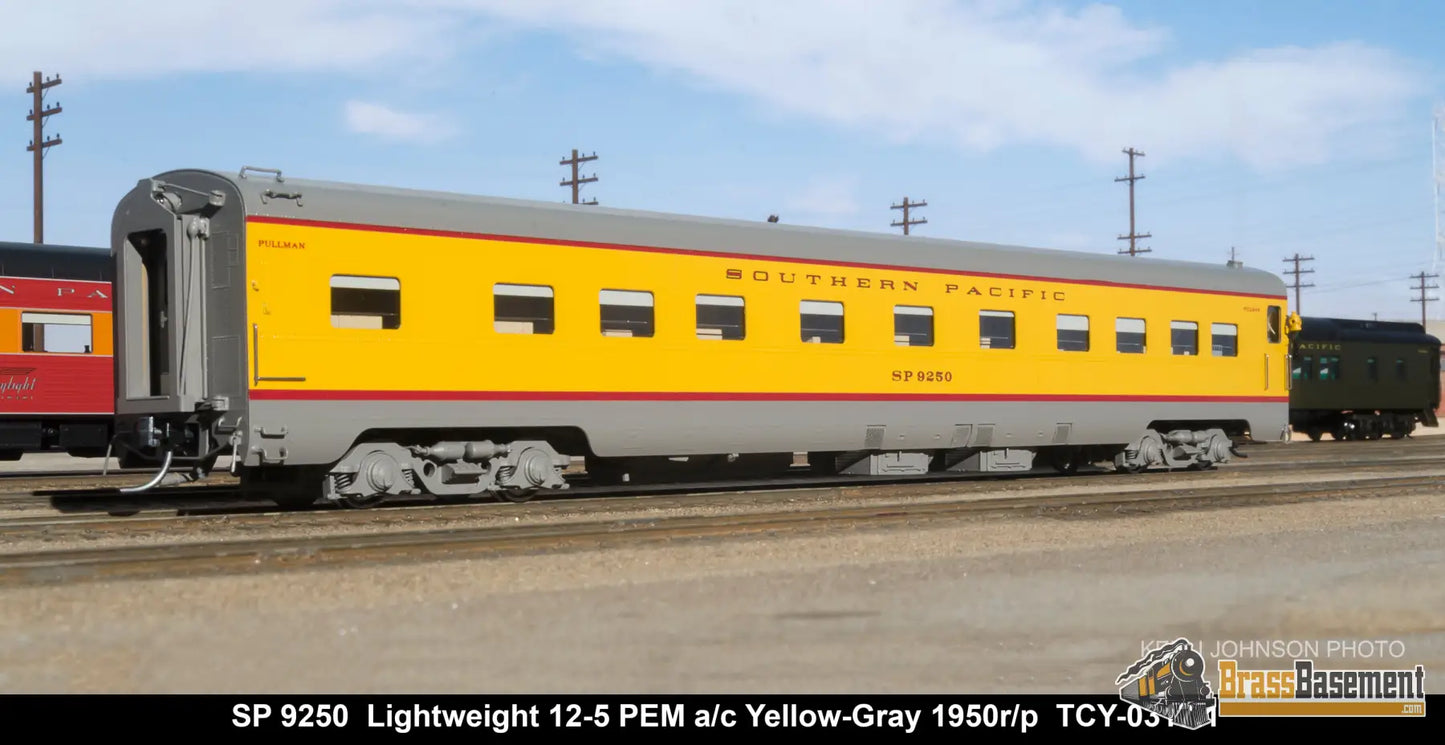 Ho Brass - Tcy 0317.1 Southern Pacific Sp 9250 Lw 12 - 5 Duplex Sleeper Overland Yellow Brand New