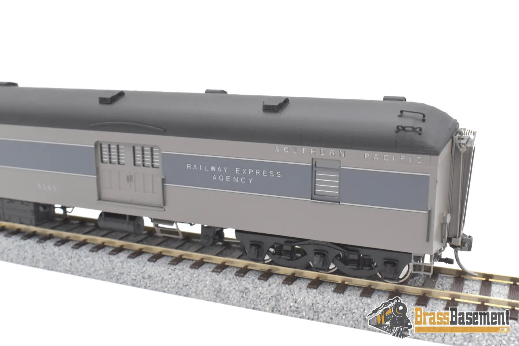 Ho Brass - Tcy 0929.2 Southern Pacific Sp 5065 Hw Rpo 70 - Bp - 30 - 3 Two Tone Gray Brand New