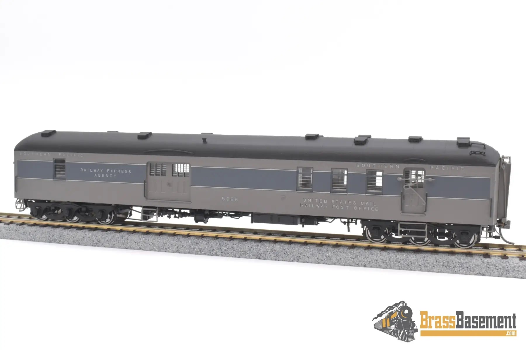 Ho Brass - Tcy 0929.2 Southern Pacific Sp 5065 Hw Rpo 70 - Bp - 30 - 3 Two Tone Gray Brand New