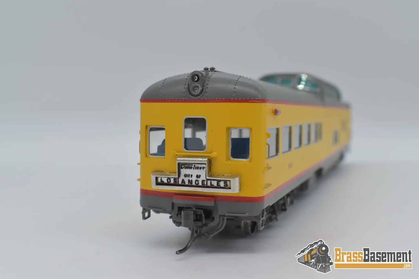Ho Brass - Tcy 1382.10 Union Pacific Dome Observation Car #9001 - Factory Paint & Tail Light
