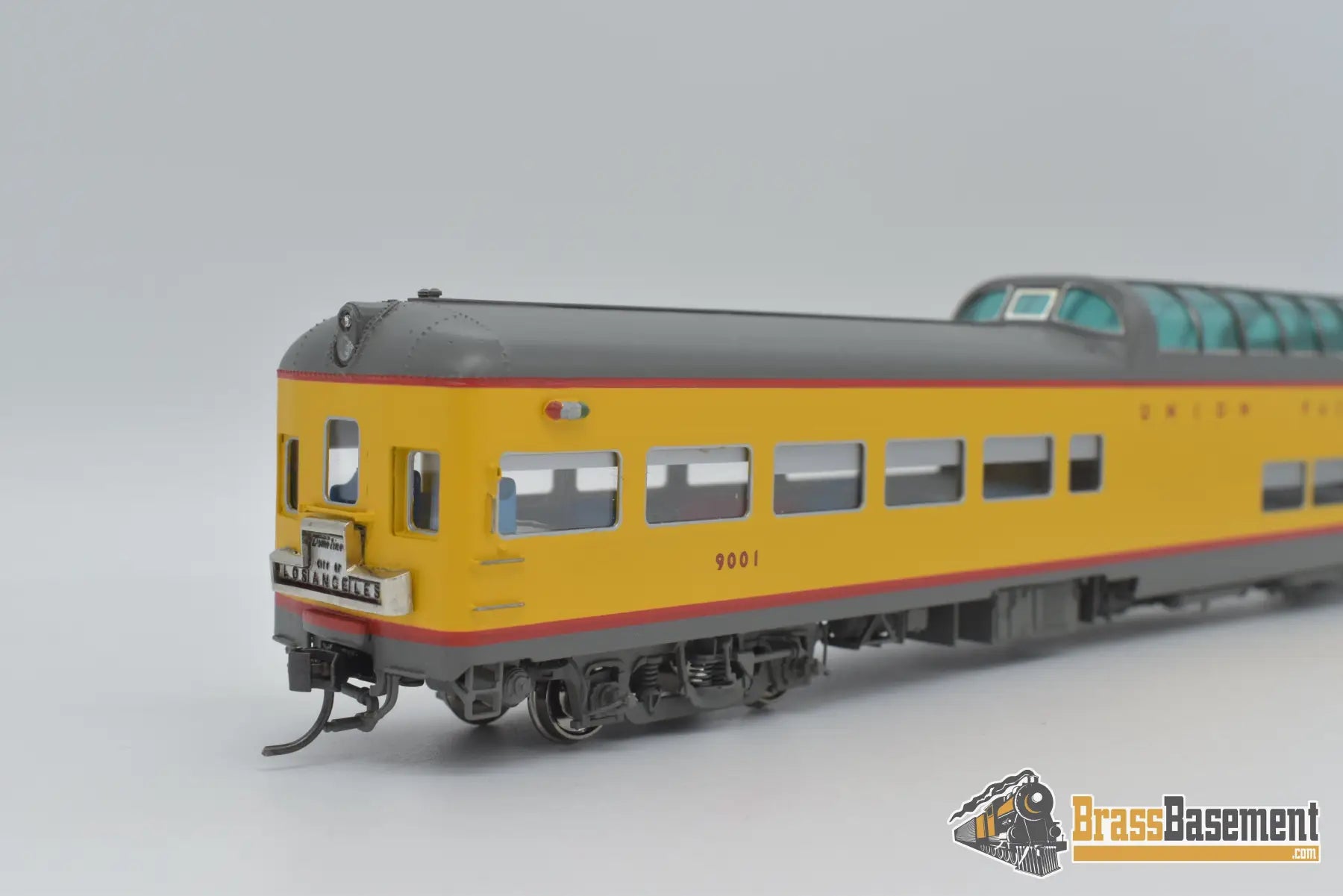Ho Brass - Tcy 1382.10 Union Pacific Dome Observation Car #9001 - Factory Paint & Tail Light