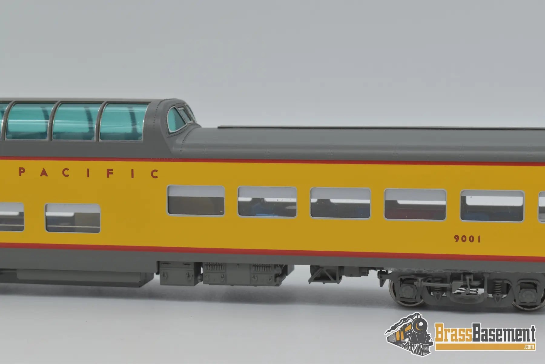 Ho Brass - Tcy 1382.10 Union Pacific Dome Observation Car #9001 - Factory Paint & Tail Light