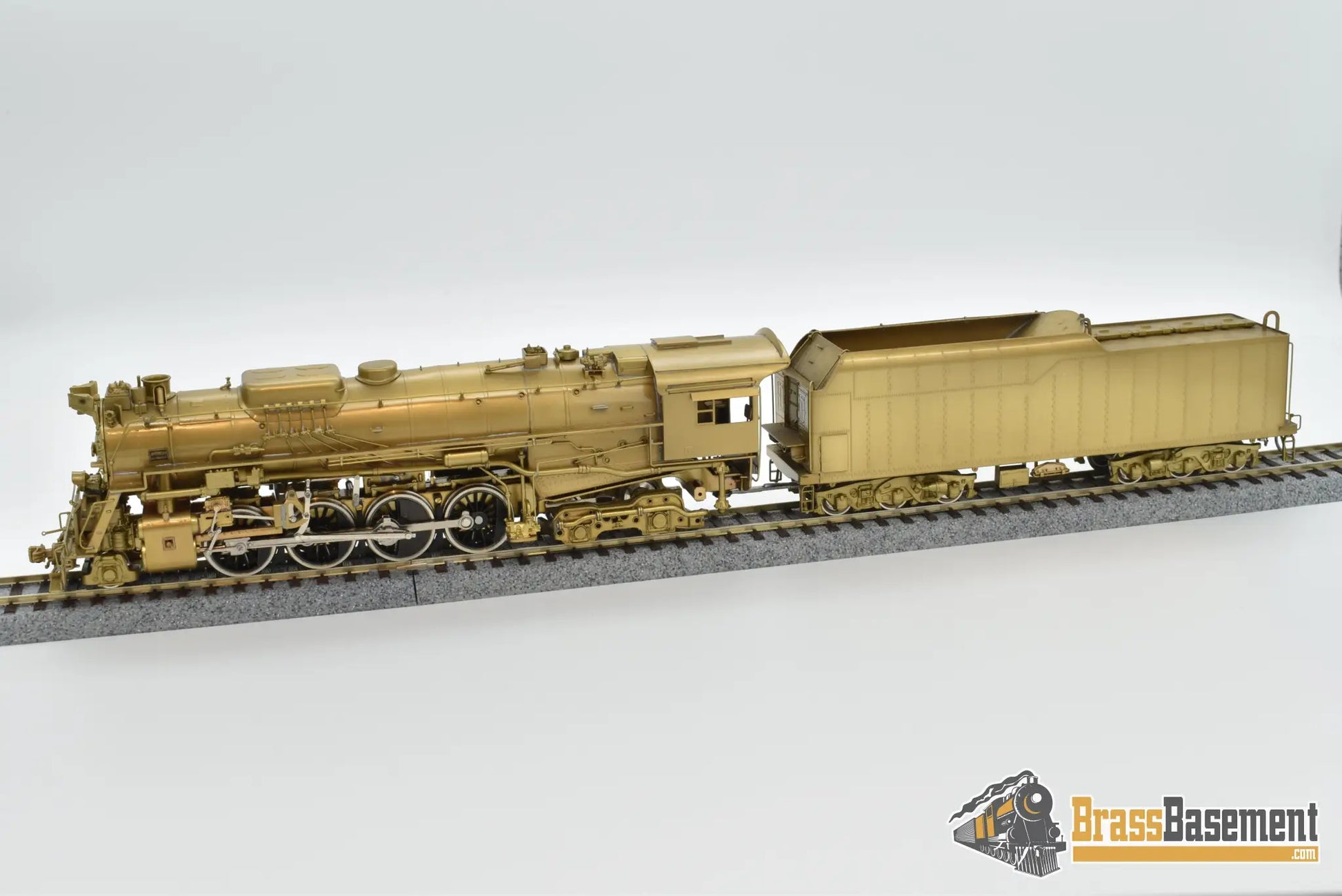 Ho Brass - United Direct Alco 2 - 8 - 4 K - 4 Steam Locomotive & Tender Mint