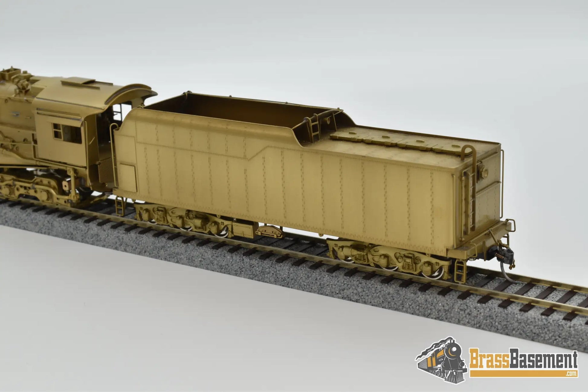 Ho Brass - United Direct Alco 2 - 8 - 4 K - 4 Steam Locomotive & Tender Mint