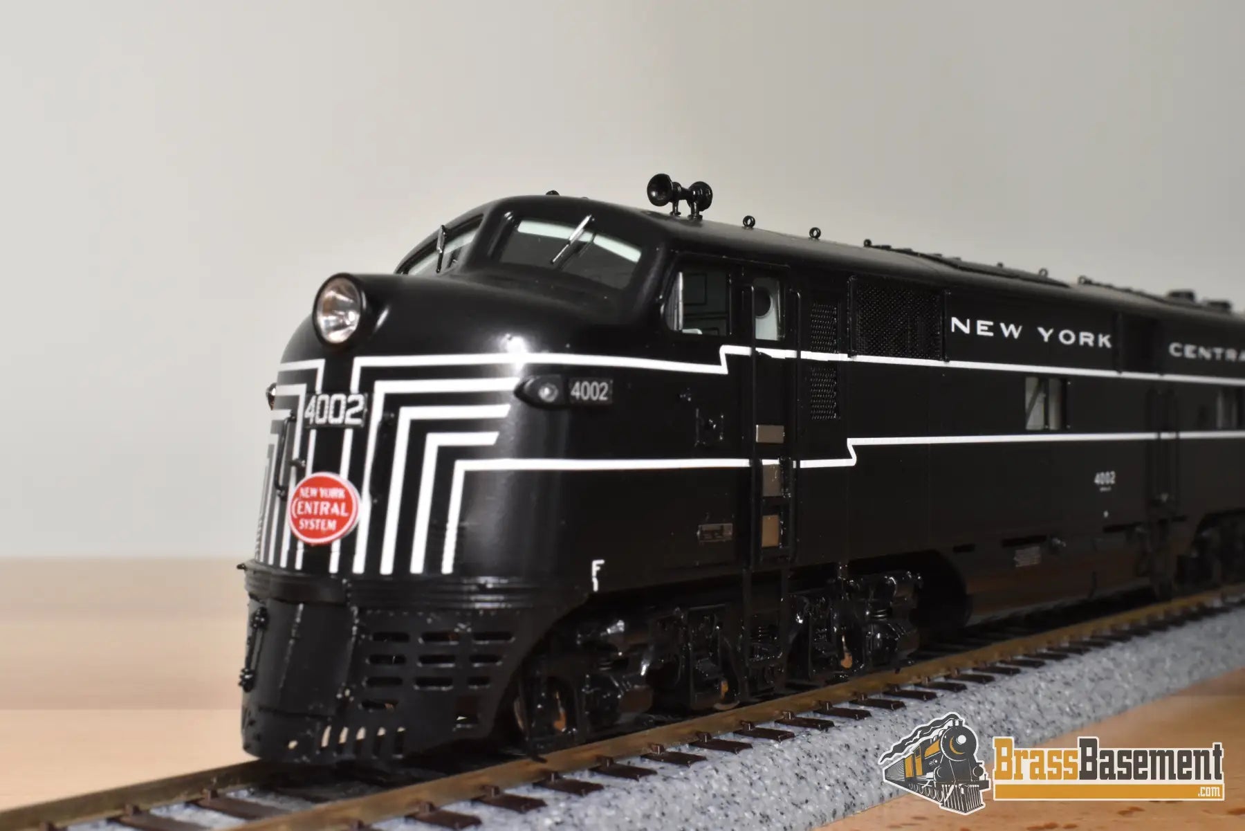 HO Brass - UTI 5353 New York Central NYC E-7A E-7A 1945 Original Scheme - CABOOSE EXCLUSIVE MINT Diesel