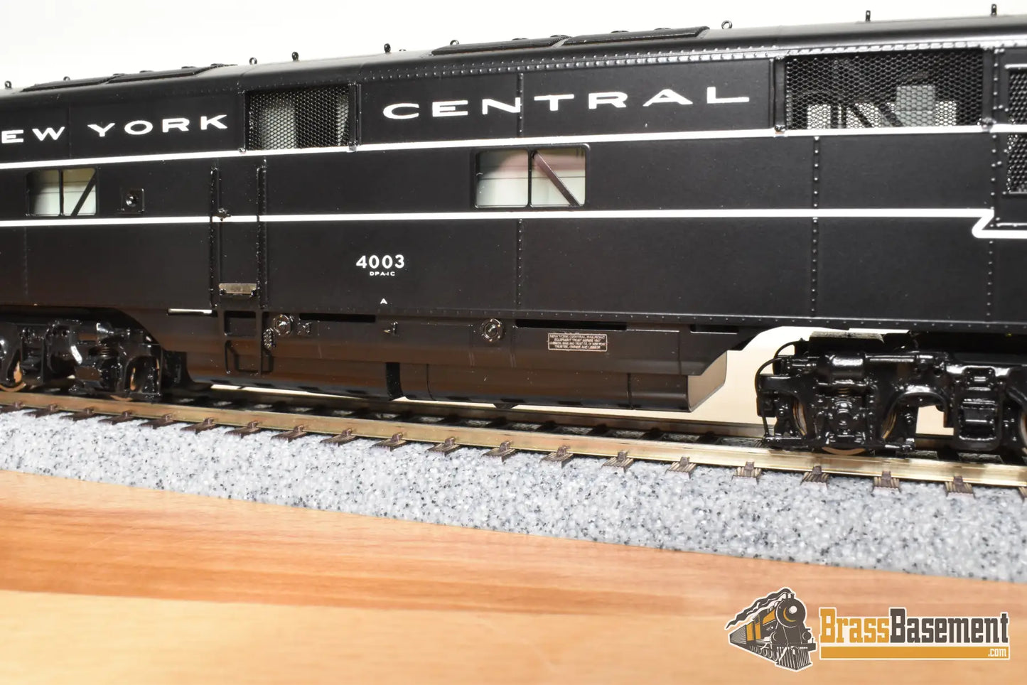 HO Brass - UTI 5353 New York Central NYC E-7A E-7A 1945 Original Scheme - CABOOSE EXCLUSIVE MINT Diesel