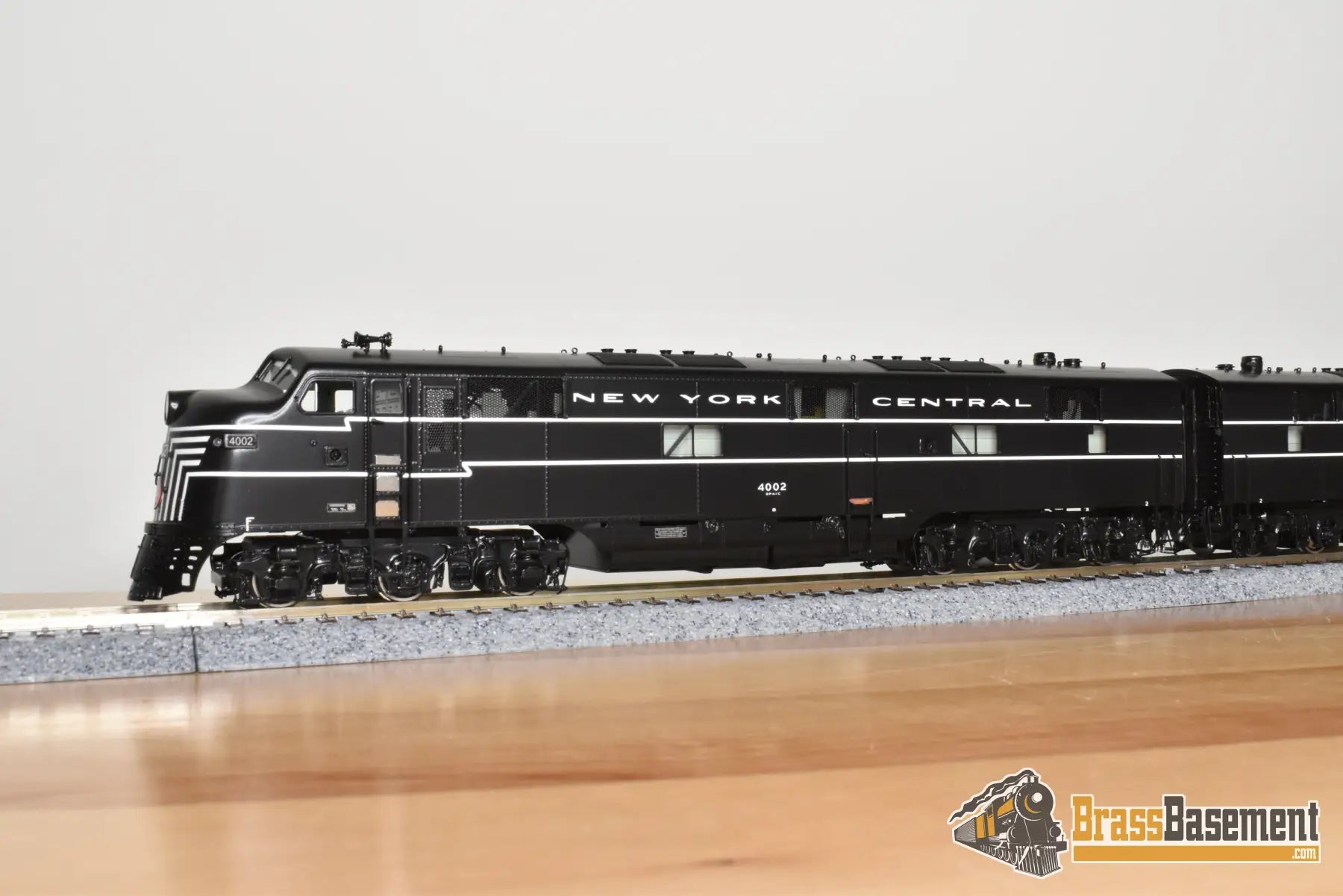HO Brass - UTI 5353 New York Central NYC E-7A E-7A 1945 Original Scheme - CABOOSE EXCLUSIVE MINT Diesel