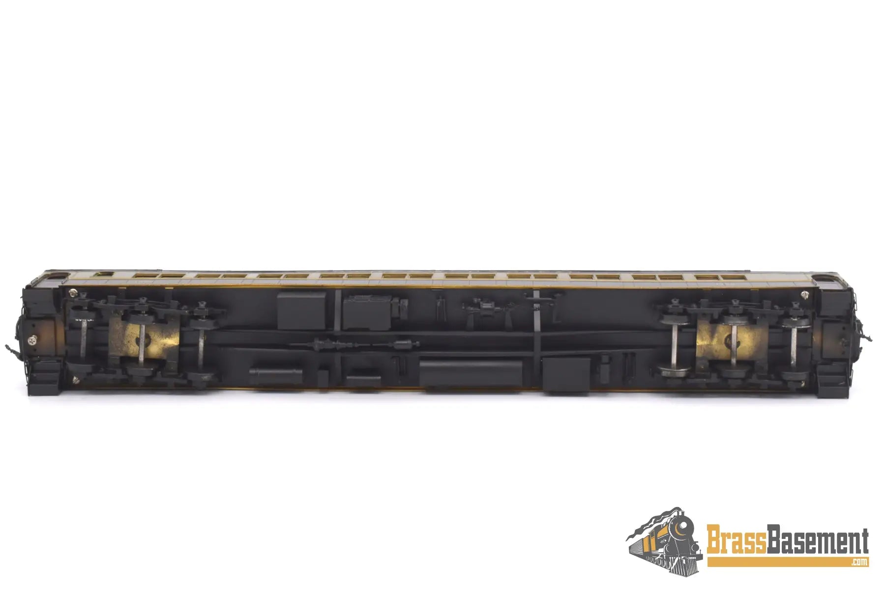 Ho Brass - W&R Northern Pacific Arch Window Coach #1226 Custom Paint Passenger