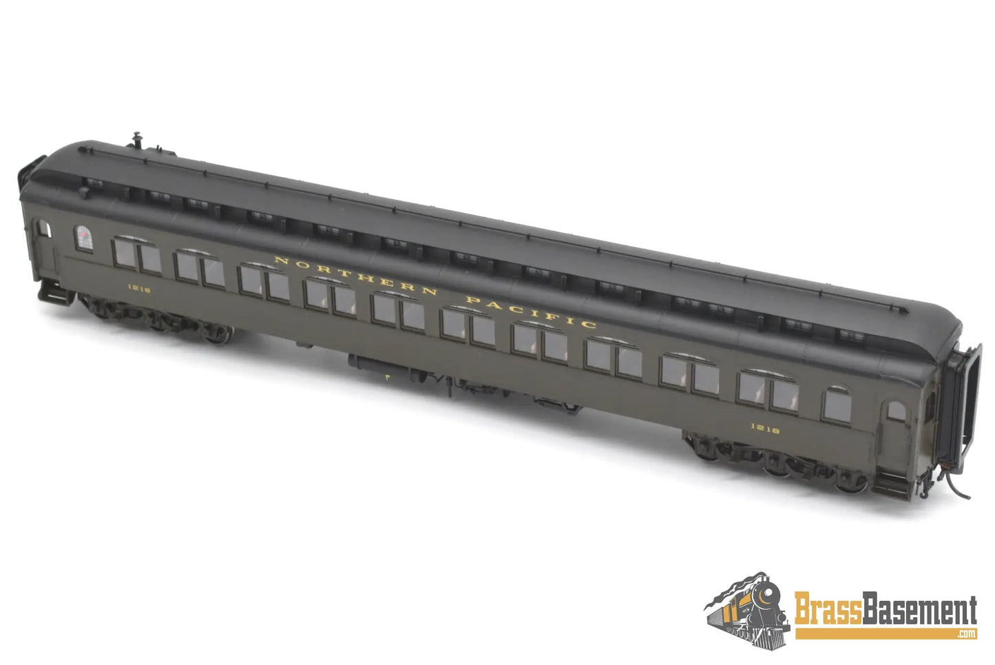 Ho Brass - W&R Northern Pacific Coach #1218 No A/C Pullman Green Passenger
