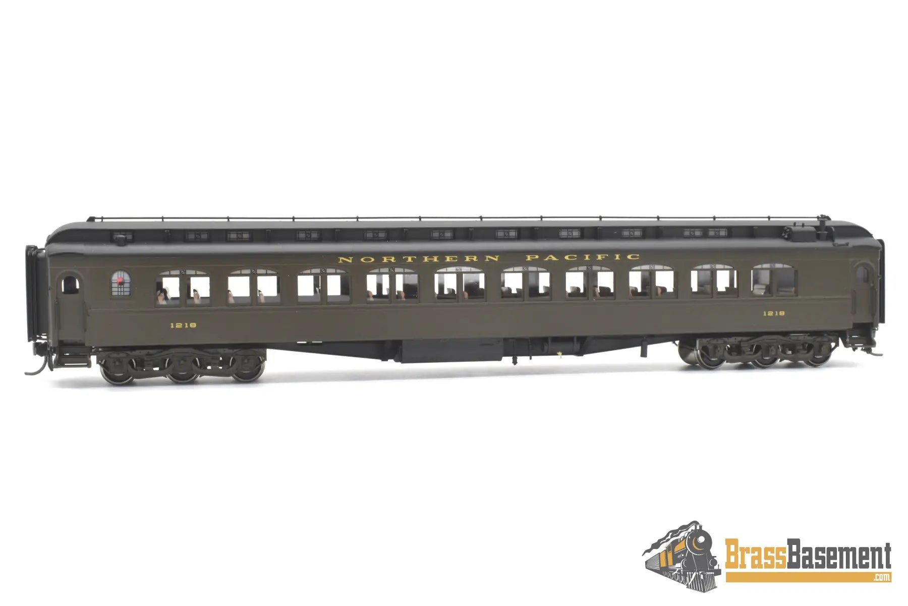 Ho Brass - W&R Northern Pacific Coach #1218 No A/C Pullman Green Passenger