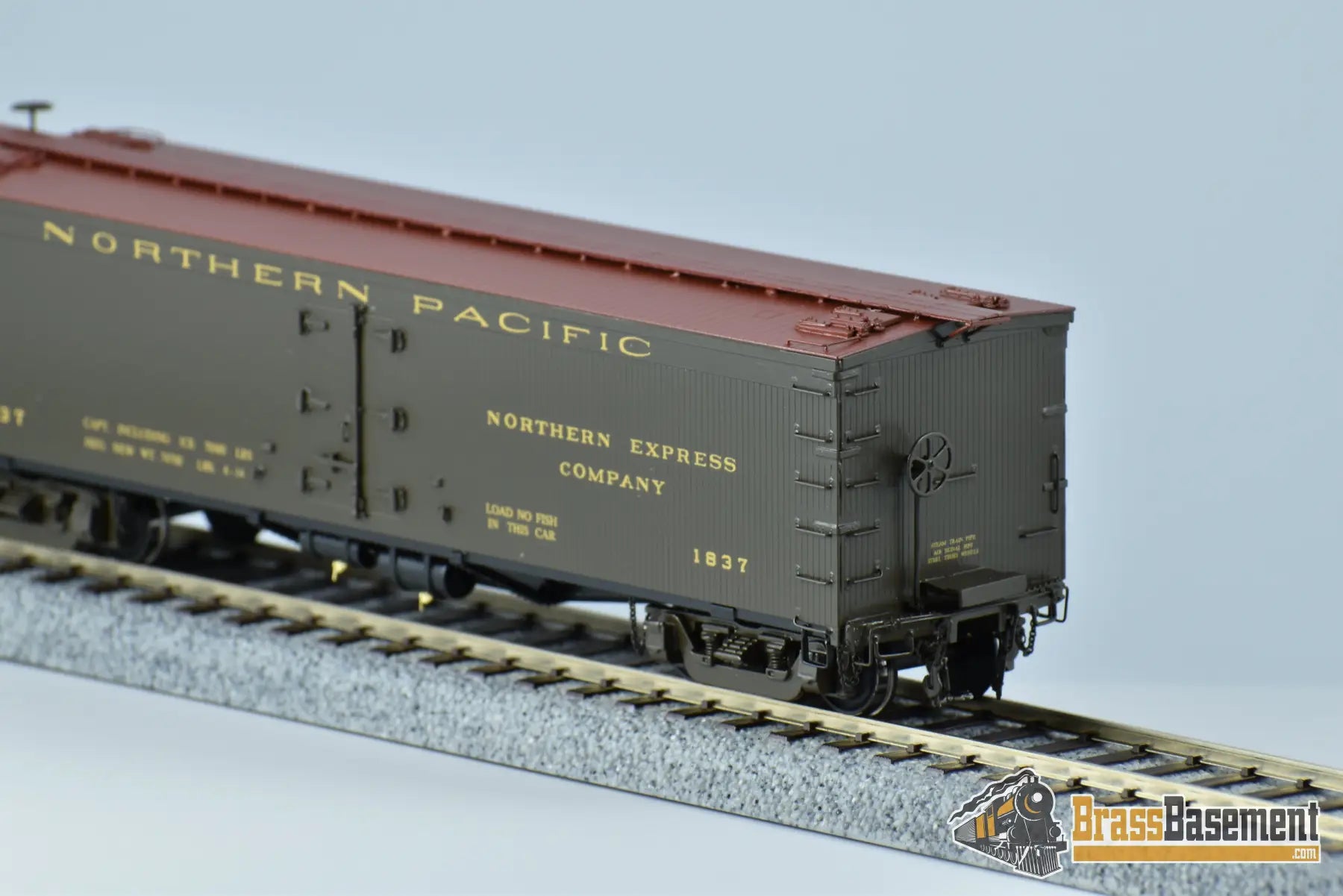 Ho Brass - W&R Northern Pacific Express Reefer Vers. 1 Boo - Rim Freight