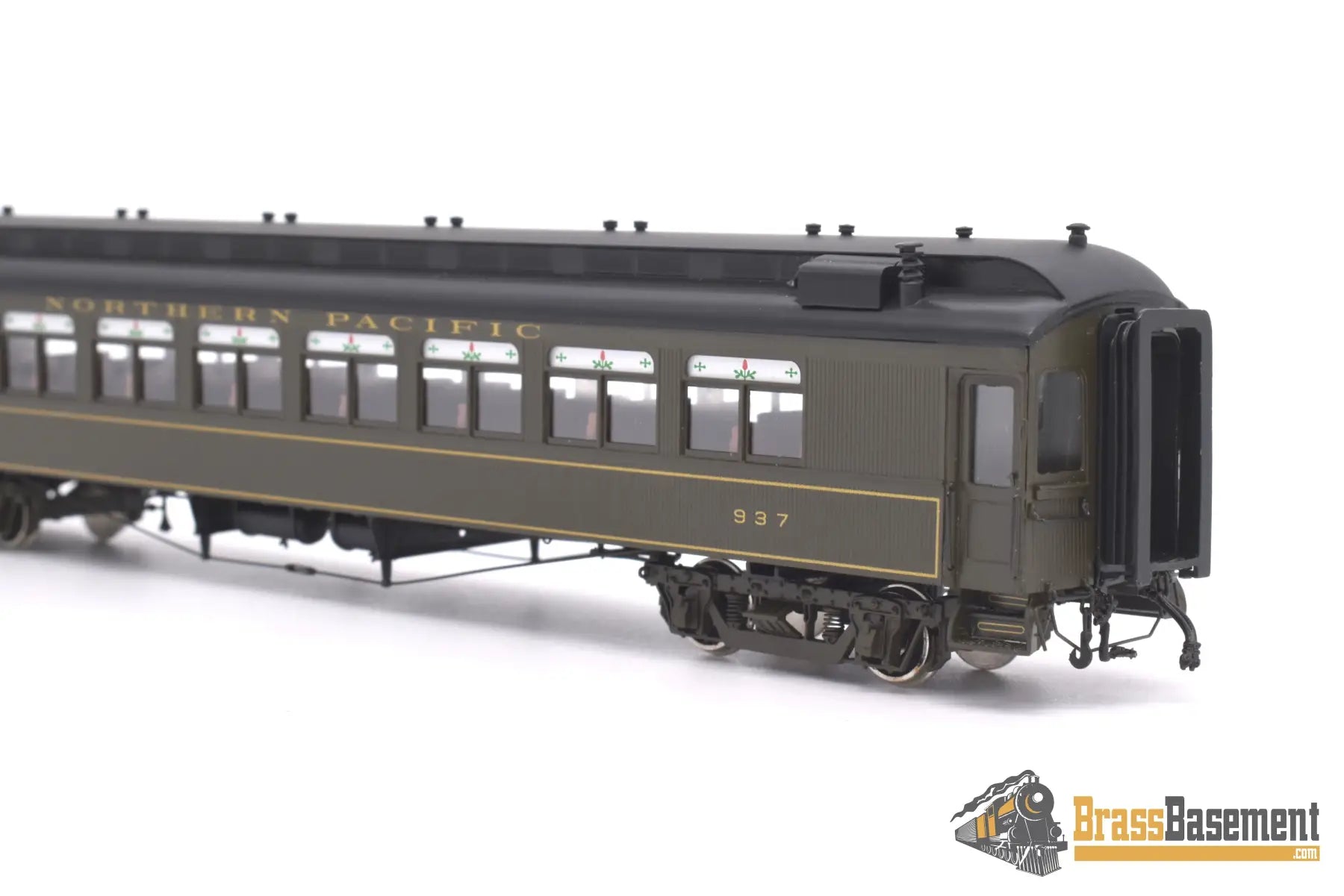 Ho Brass - W&R Northern Pacific First Class Coach #937 - Pullman Green W/ Gold Pinstripes Passenger