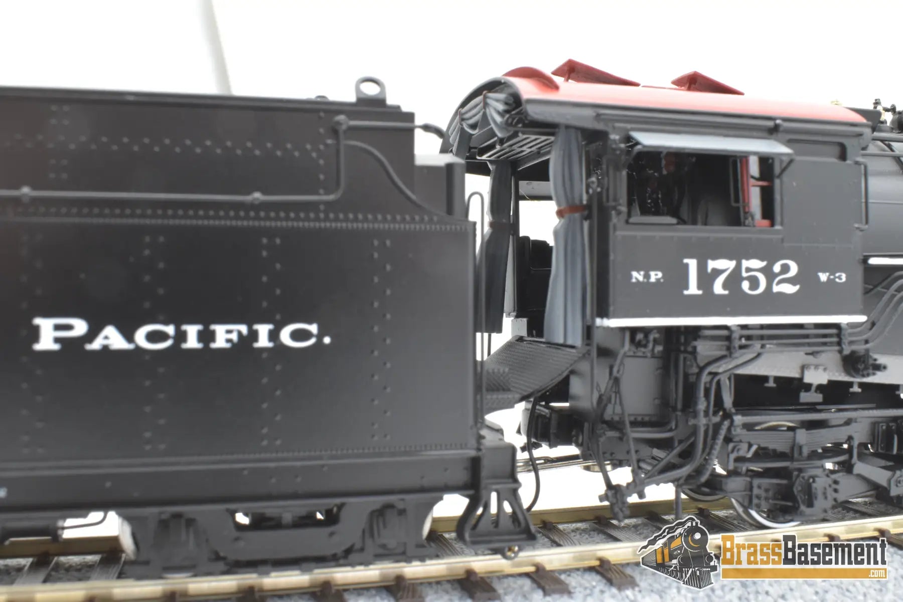 Ho Brass - W&R Northern Pacific Np W-3 2-8-2 #1752 Version 1B F/P Oil C-8 Steam