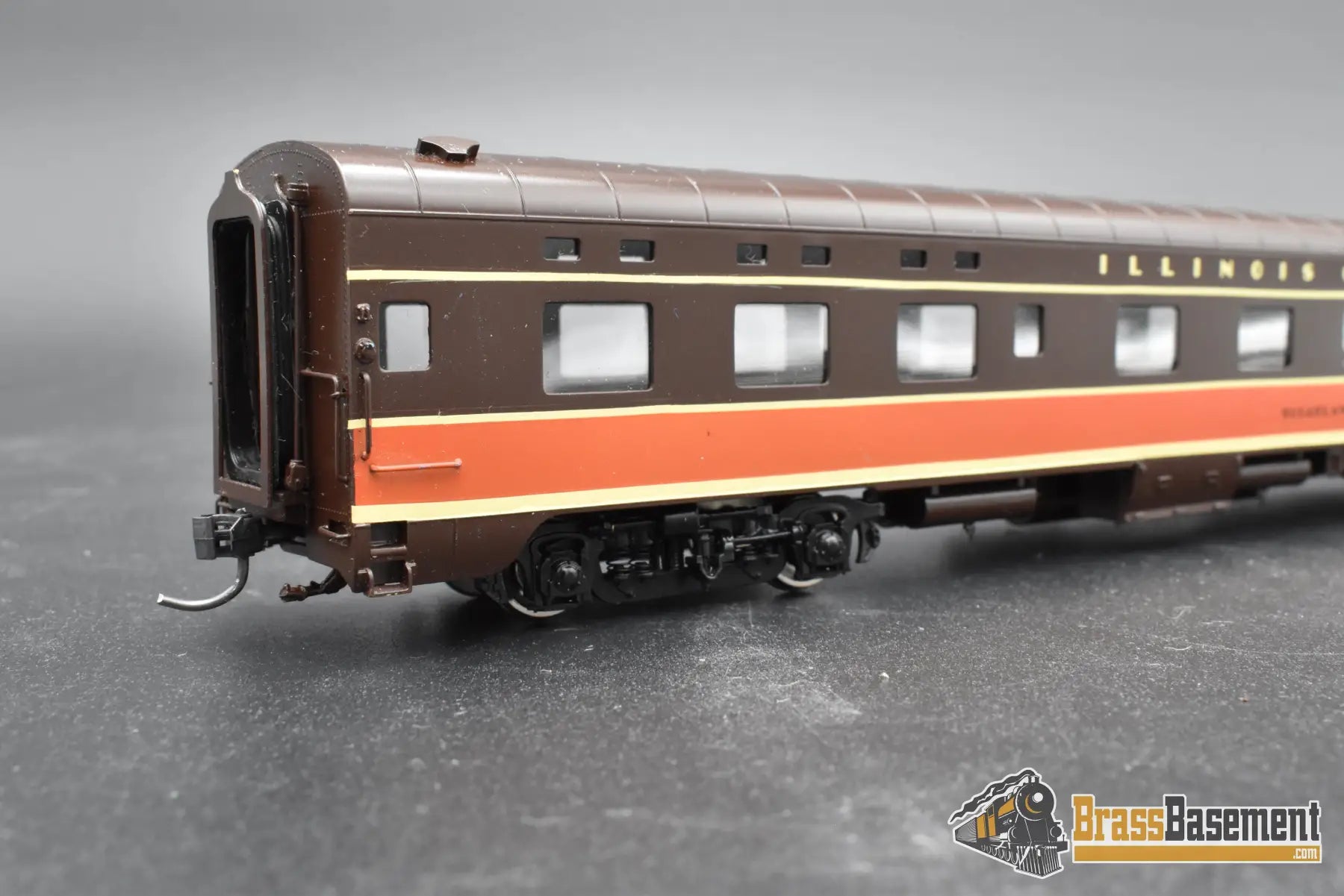HO Brass – Wasatch Plan 4099 Illinois Central “Sugarland” Passenger Car – Factory Painted – Mint Passenger