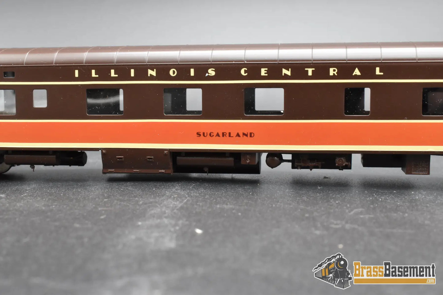 HO Brass – Wasatch Plan 4099 Illinois Central “Sugarland” Passenger Car – Factory Painted – Mint Passenger