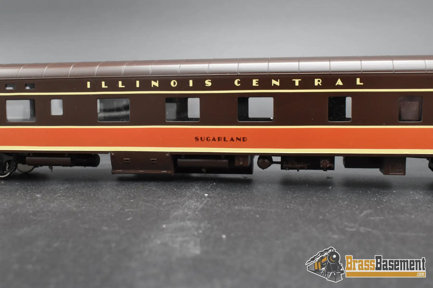 HO Brass – Wasatch Plan 4099 Illinois Central “Sugarland” Passenger Car – Factory Painted – Mint Passenger