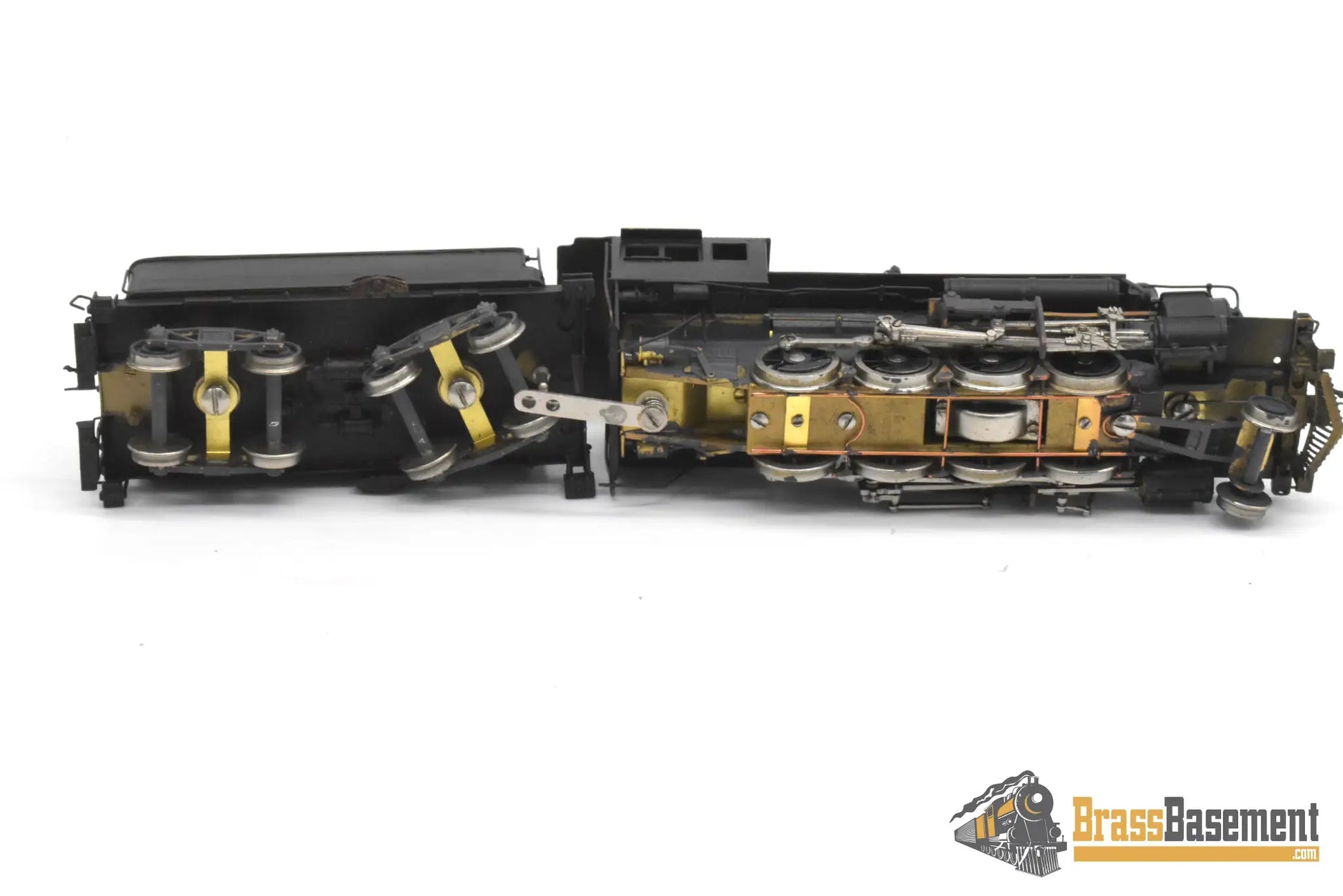 HO Brass - Westside Sierra Railroad 2-8-0 #24 Samhongsa - CP Black Passenger