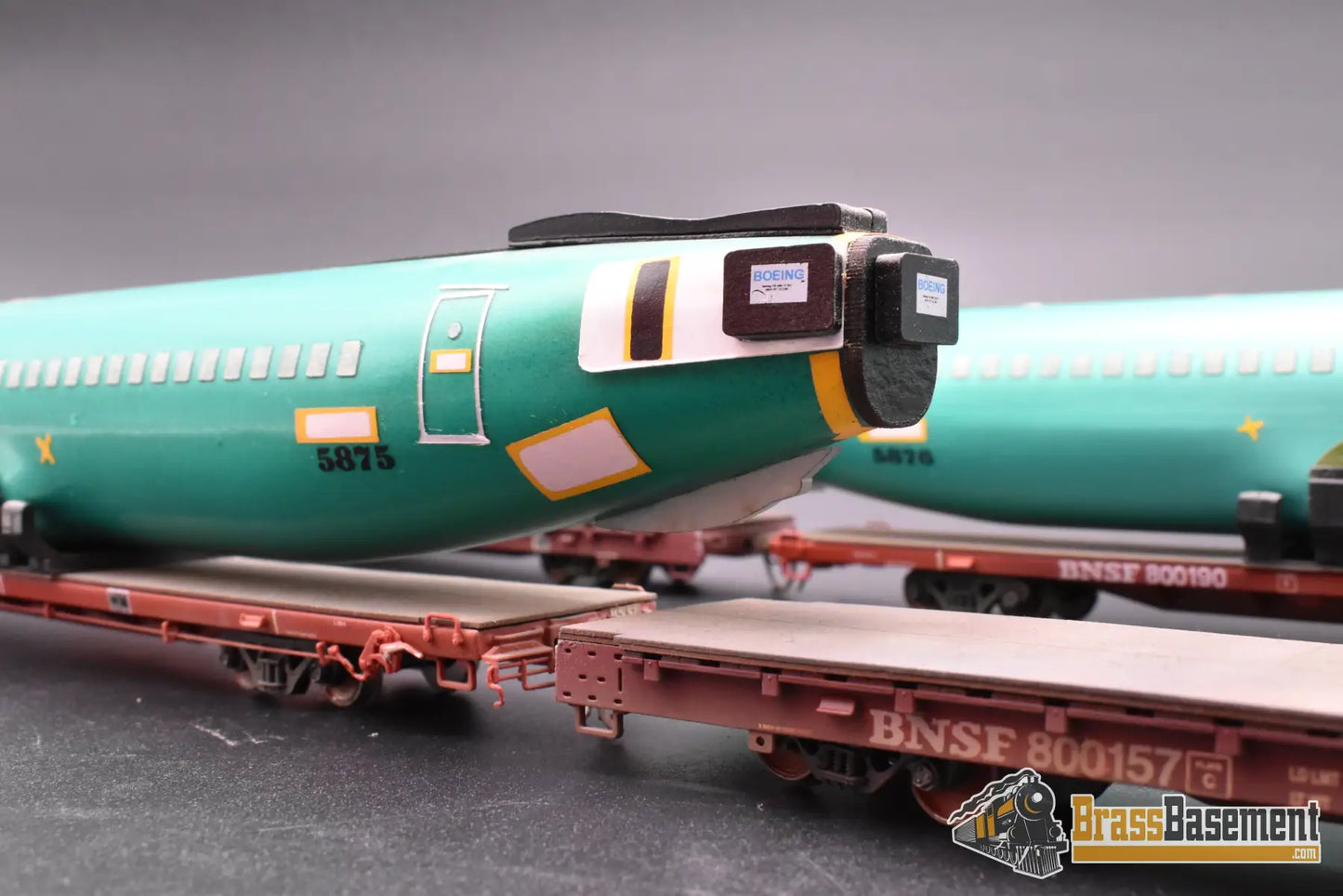 HO Custom Trains - DC-10 Fuselage Car Set - Two Idler Flats and Two Fuselage Flat Cars - Custom Paint Freight