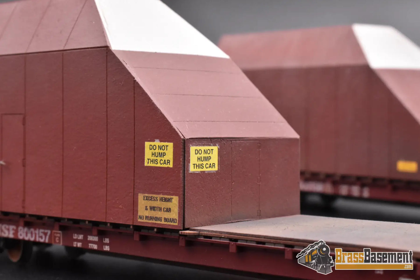 HO Custom Trains - DC-10 Fuselage Car Set - Two Idler Flats and Two Fuselage Flat Cars - Custom Paint Freight