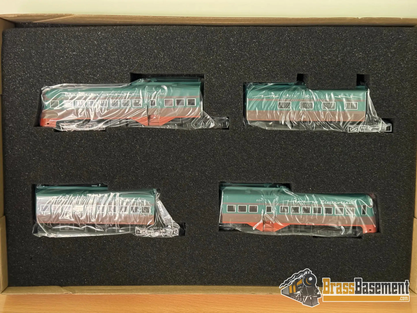 Ho Scale Con-Cor Electroliner 4 Car Set Train #2 - New Passenger