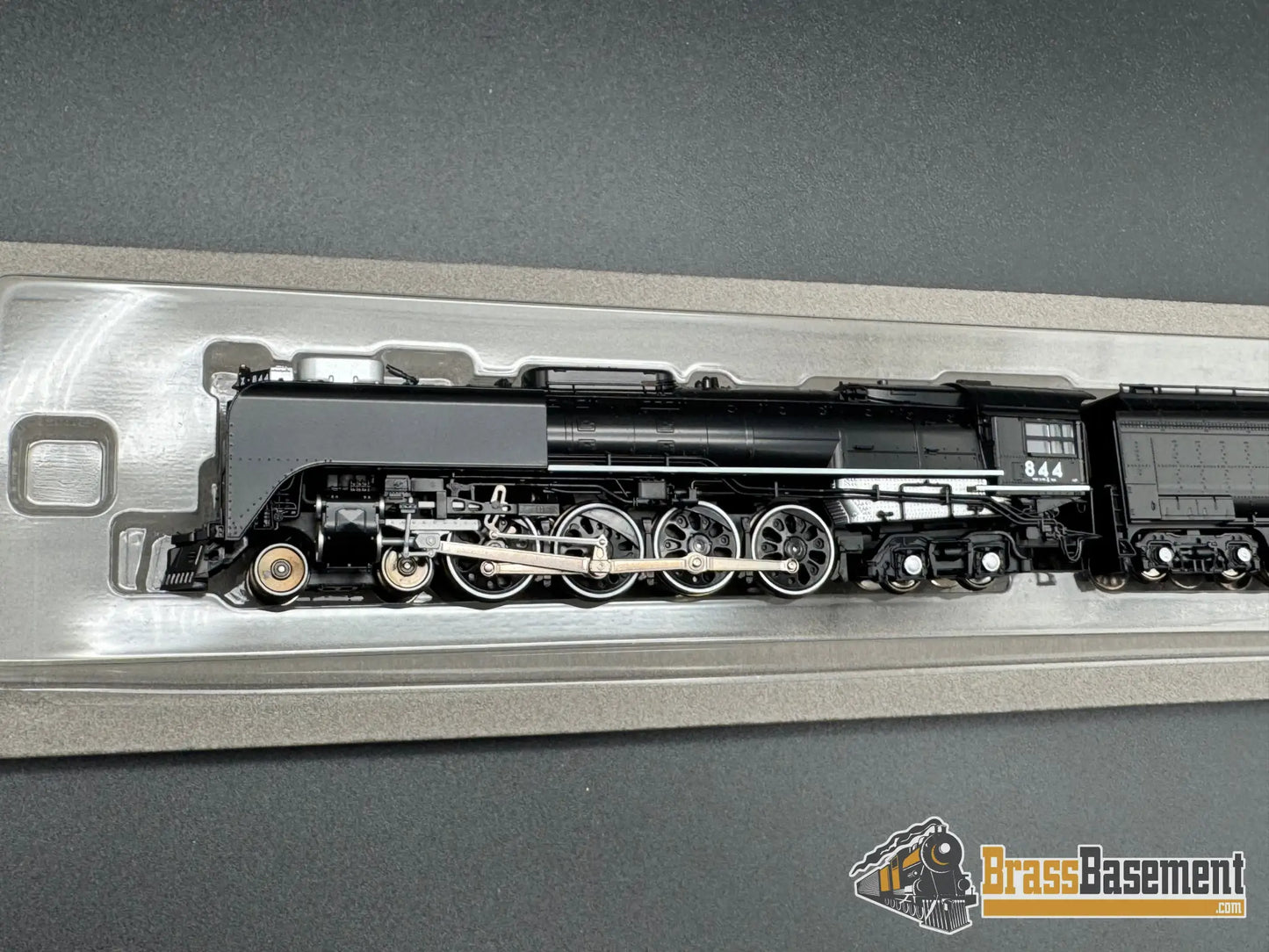 N Scale - Kato 126-0401-1 - Union Pacific UP FEF-3 4-8-4 #844 - MINT - TCS DCC Steam