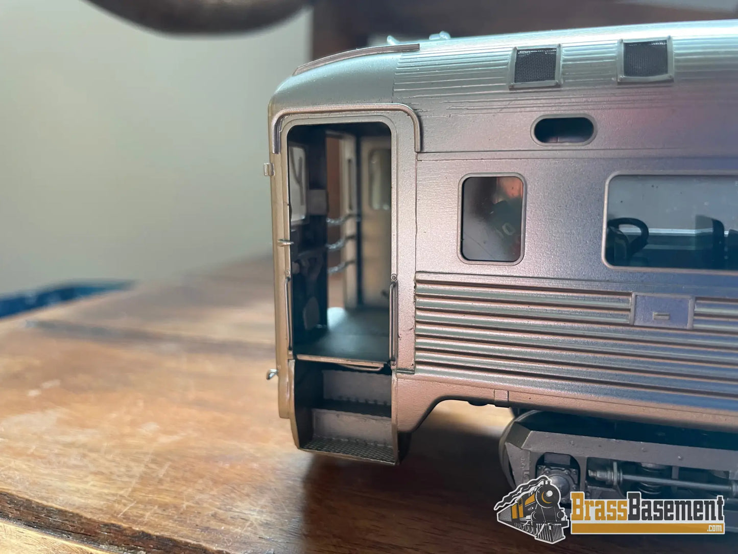 O Brass - Division Point Rdc - 2 Coach Baggage Unlettered Passenger
