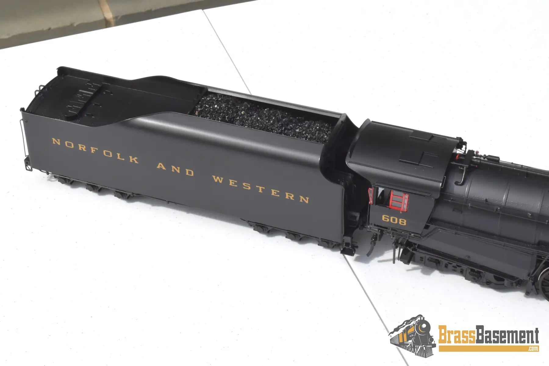 O Brass - Omi 0926.1 N&W Norfolk & Western J - 1 Class 4 - 8 - 4 #608 Factory Painted Unstreamlined