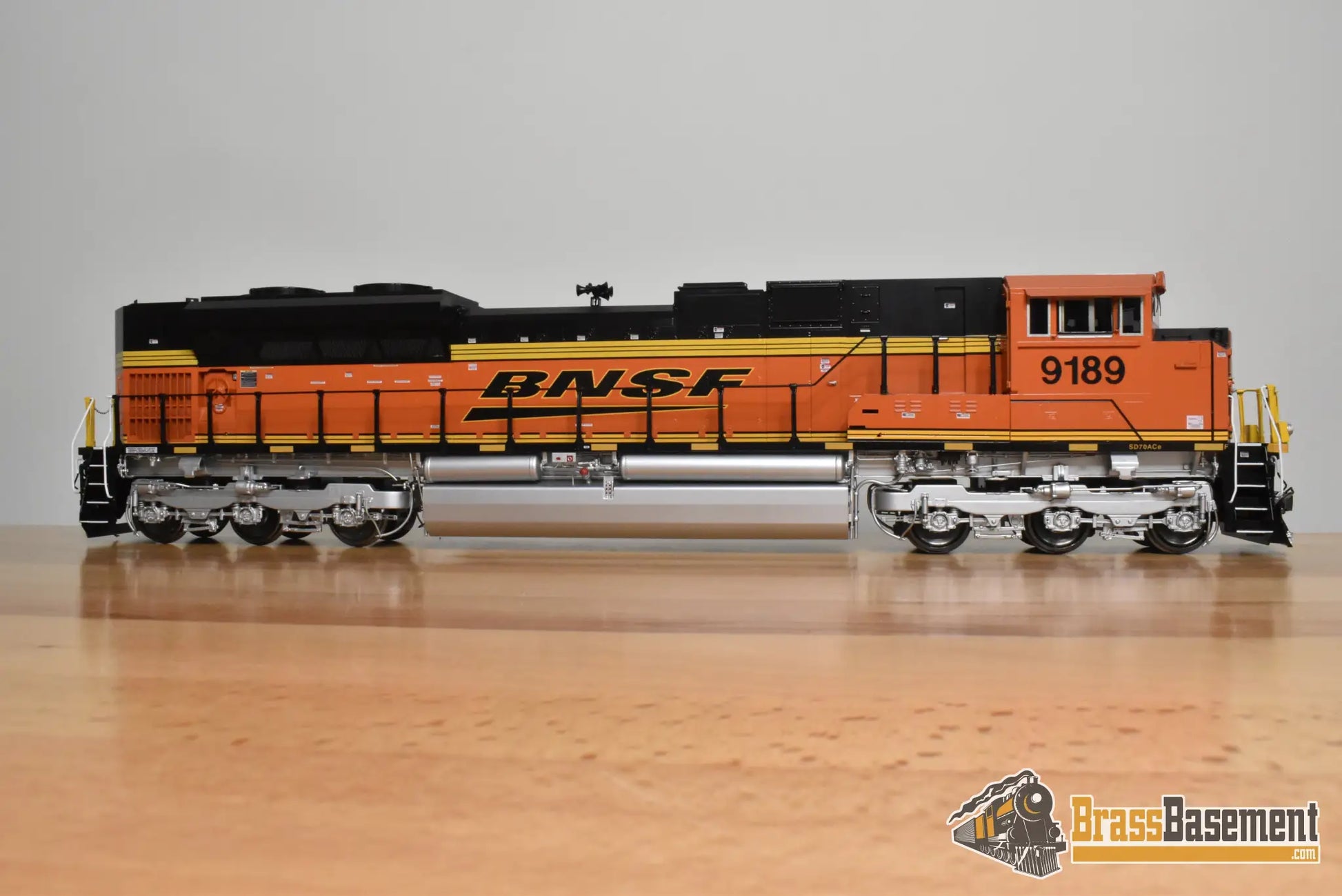 O Brass - OMI CA-1129-4 BNSF Burlington Northern Santa Fe SD70ACe #9189 - F/P - 2013 Run - Ajin - Diesel