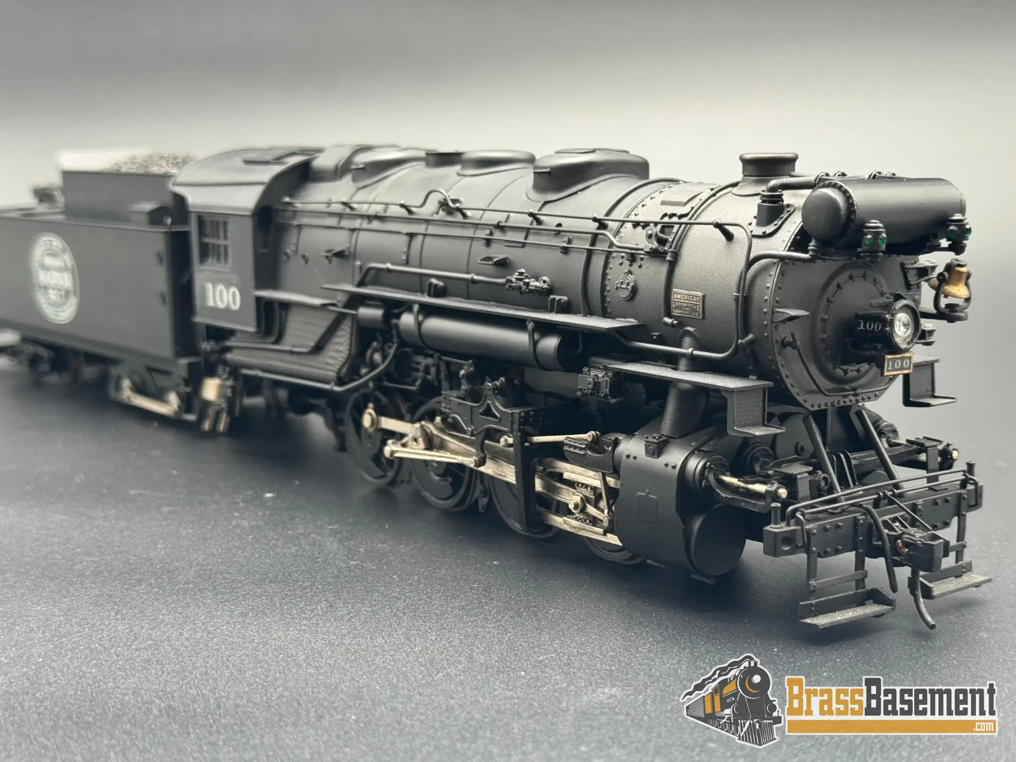 O Brass - US Hobbies Indiana Harbor Belt IHB 0-8-0 3 Cylinder Super Switcher! - Pro Paint Steam
