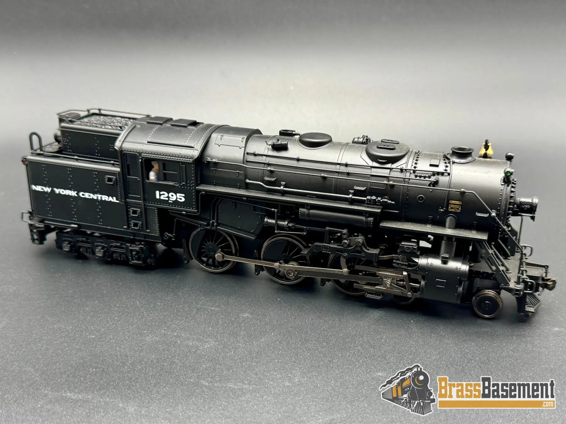 O Scale - K-Line New York Central 4-6-6T Suburban Tank Locomotive - Factory Paint 2 Rail Steam